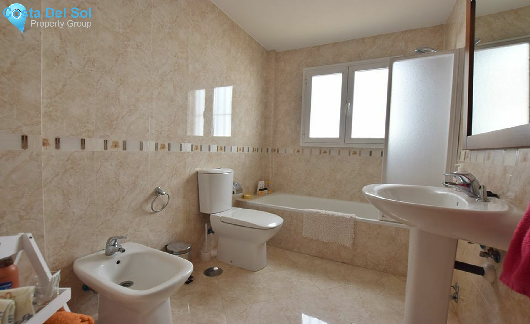 Townhouse in Los Boliches-1481096