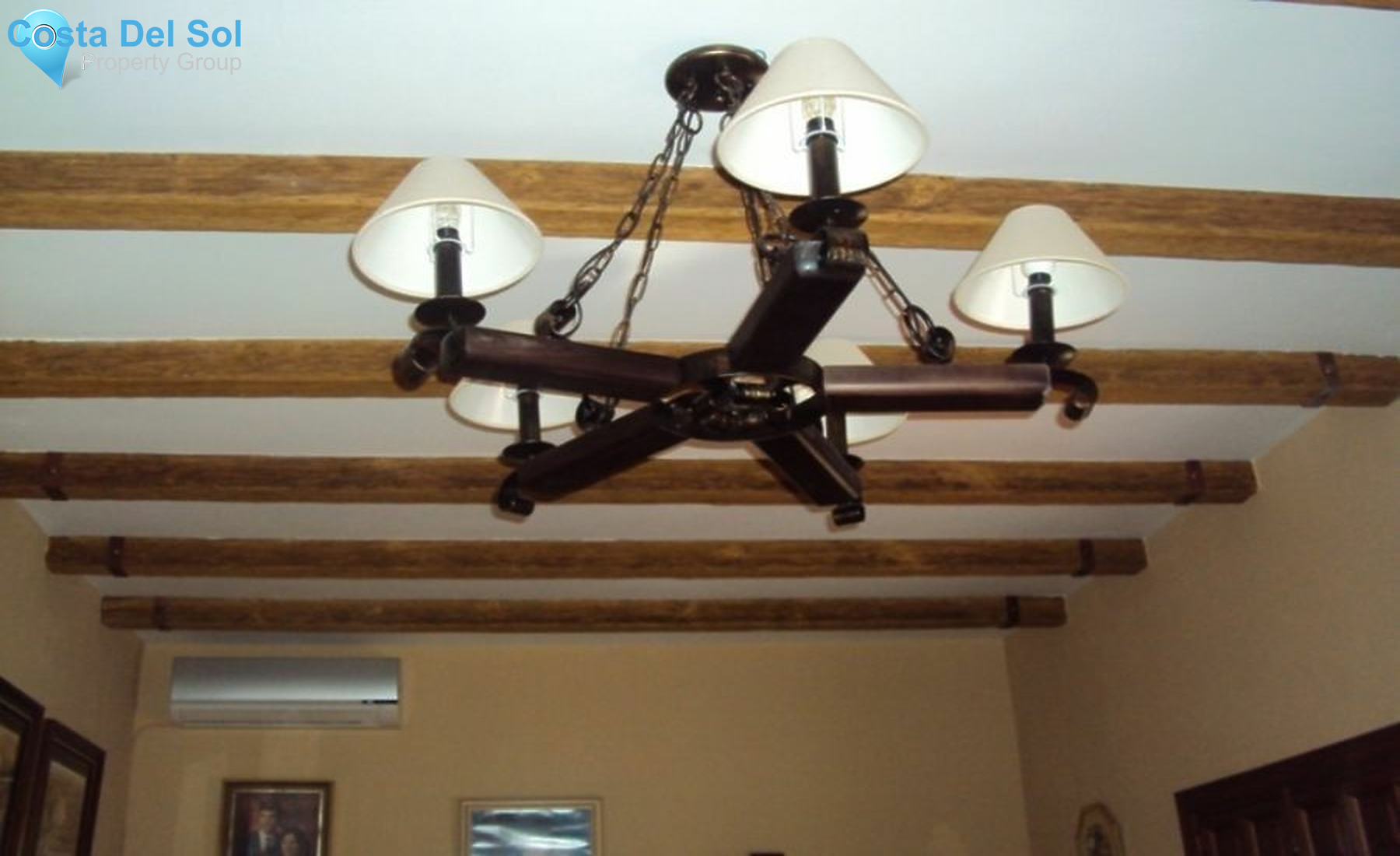 Townhouse in Macharaviaya-1233874