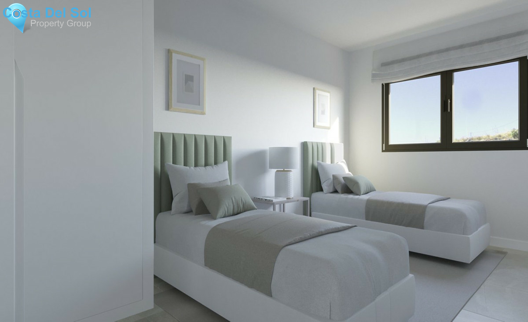 Townhouse in Malaga Este-1274098