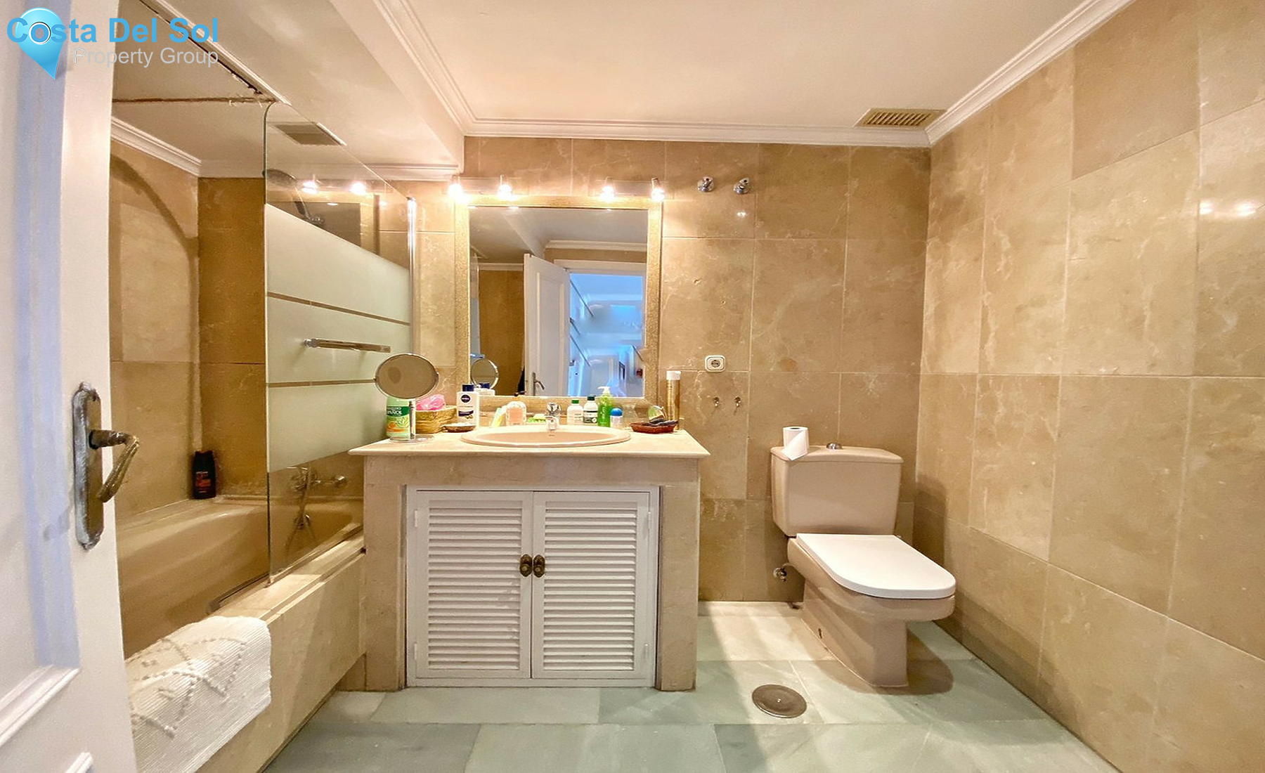 Townhouse in Marbella-1254880