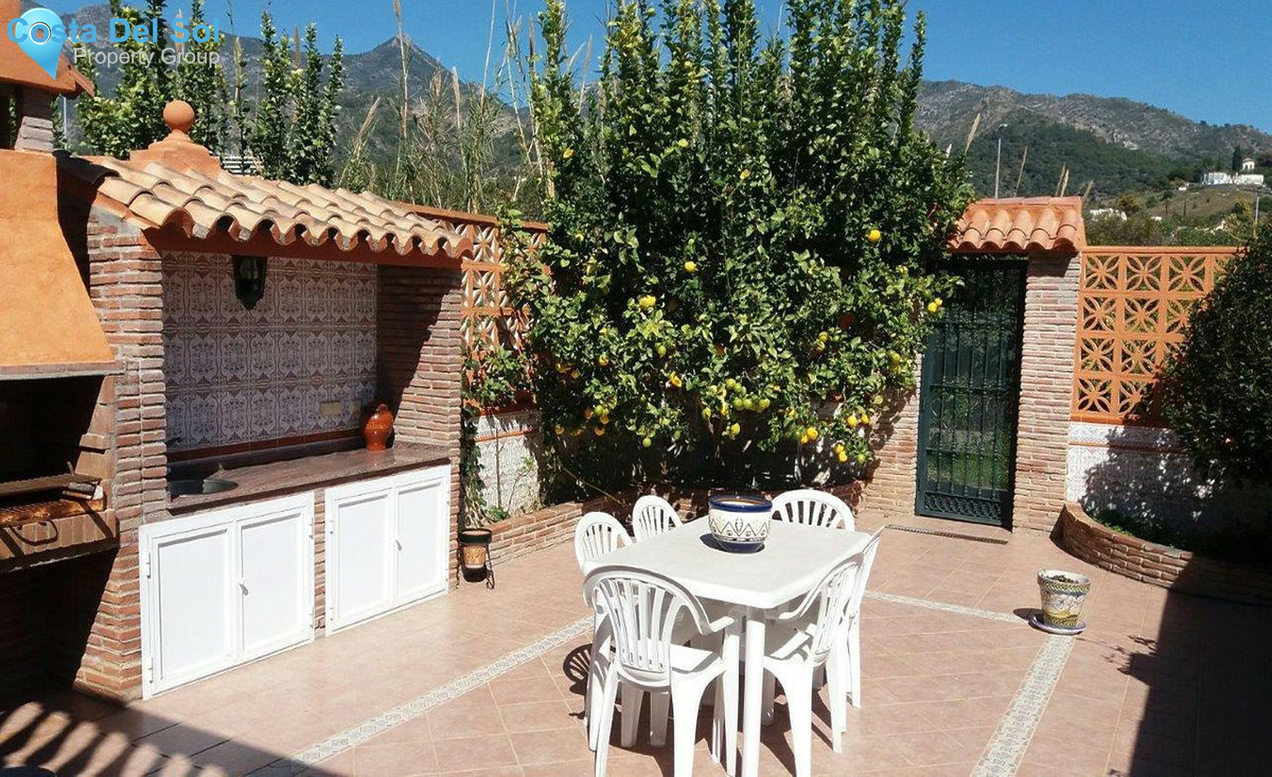 Townhouse in Marbella-1335521