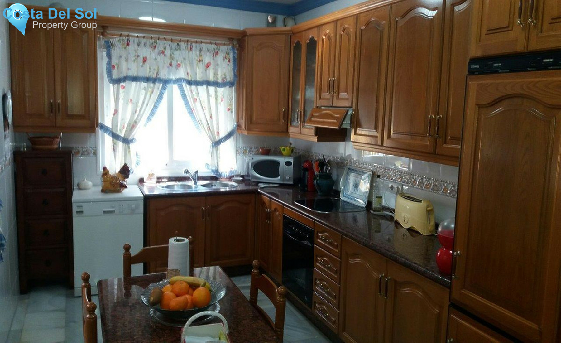 Townhouse in Marbella-1335511