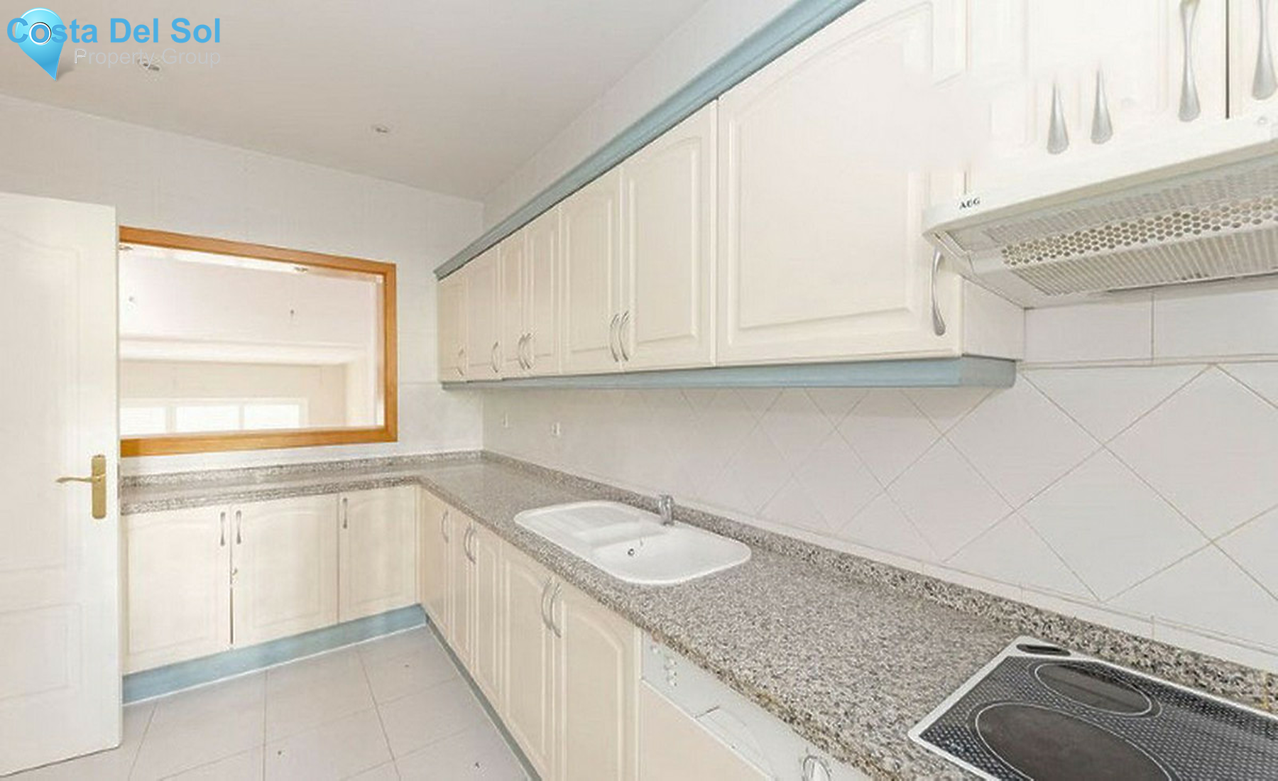Townhouse in Marbella-1412568