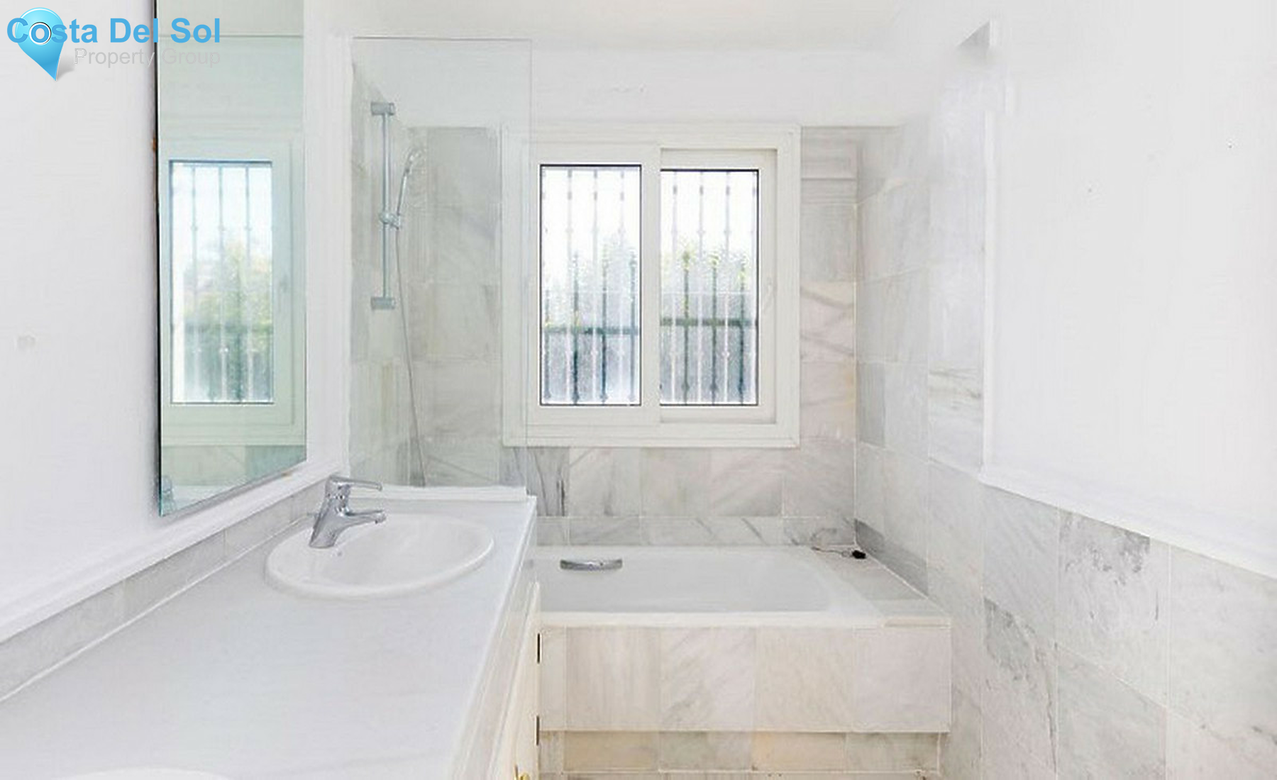 Townhouse in Marbella-1412572