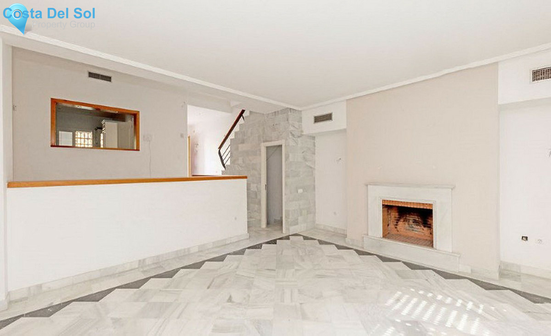 Townhouse in Marbella-1412563