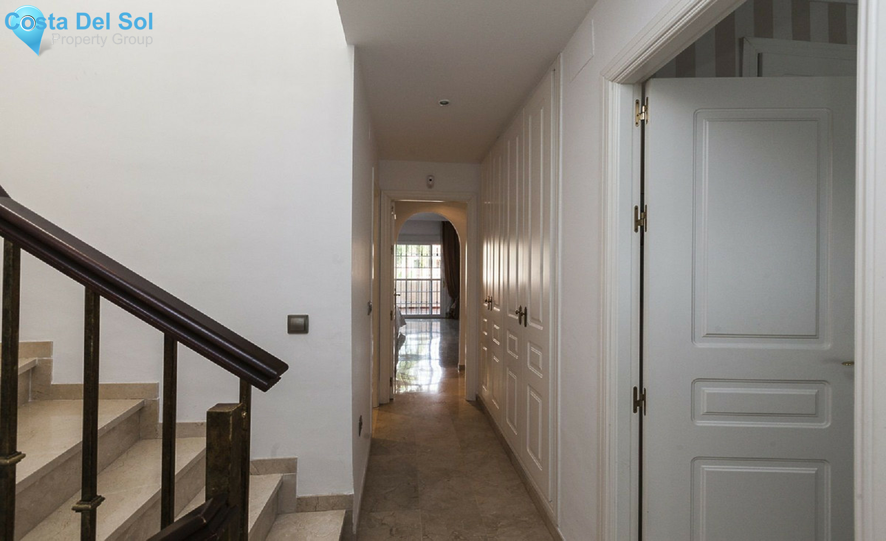 Townhouse in Marbella-1455892
