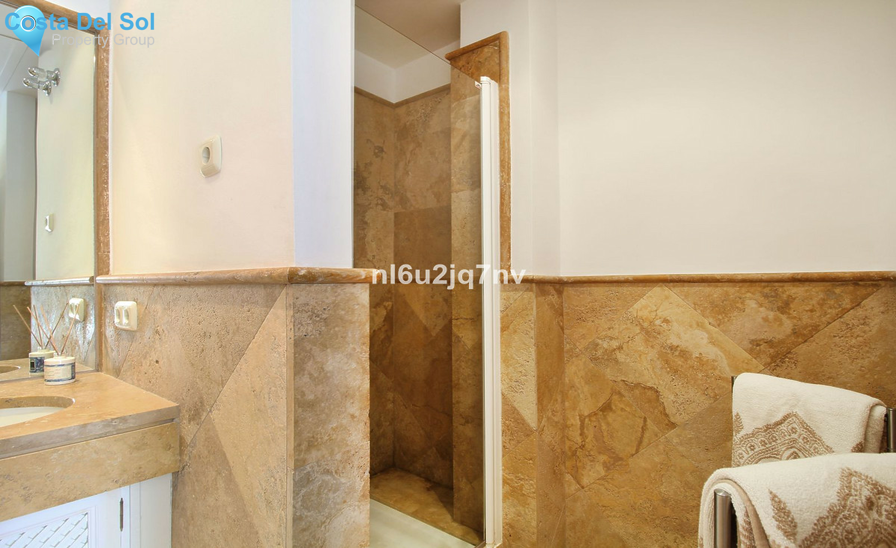 Townhouse in Marbella-1457990