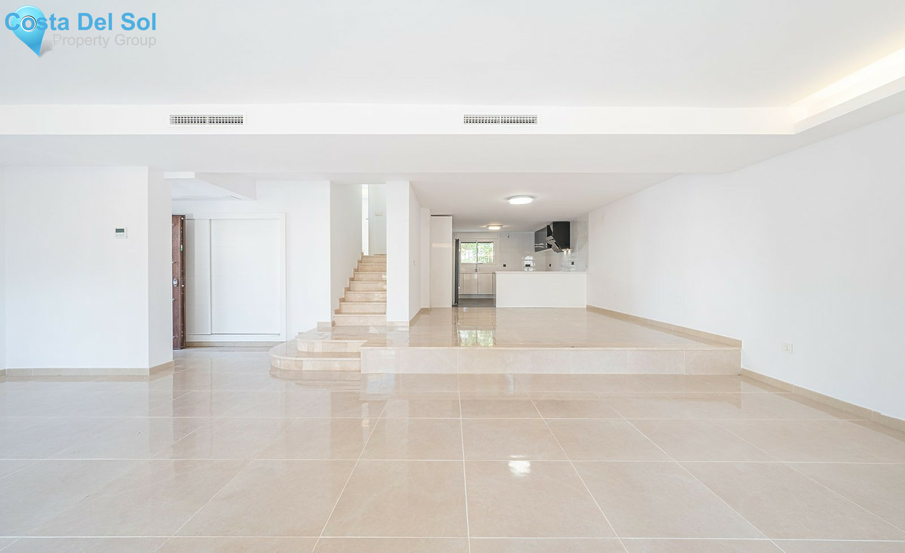 Townhouse in Marbella-1477568