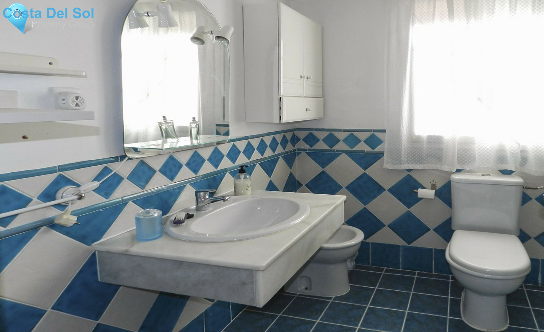 Townhouse in Marbella-1479309