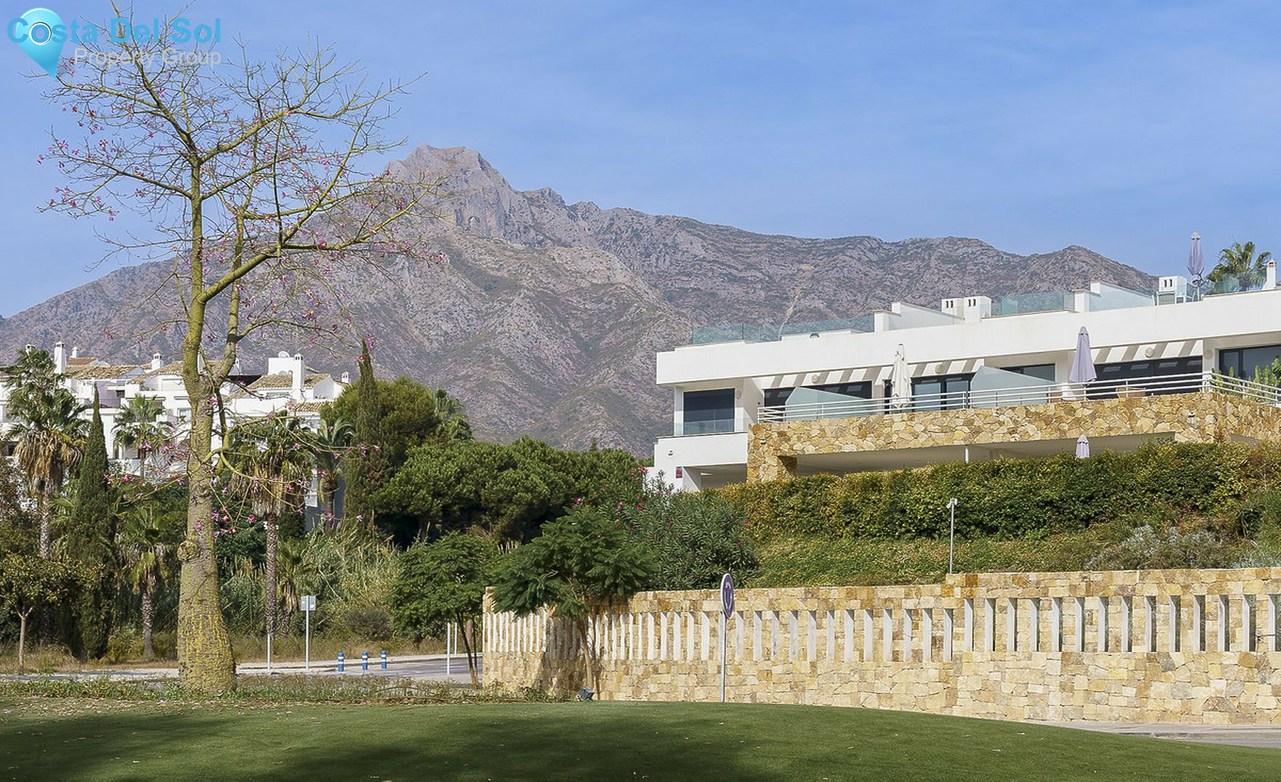 Townhouse in Marbella-1528714