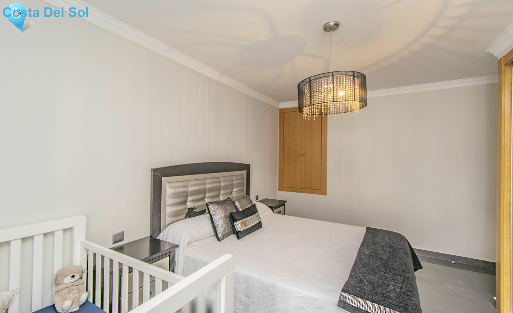 Townhouse in Marbella-1176948