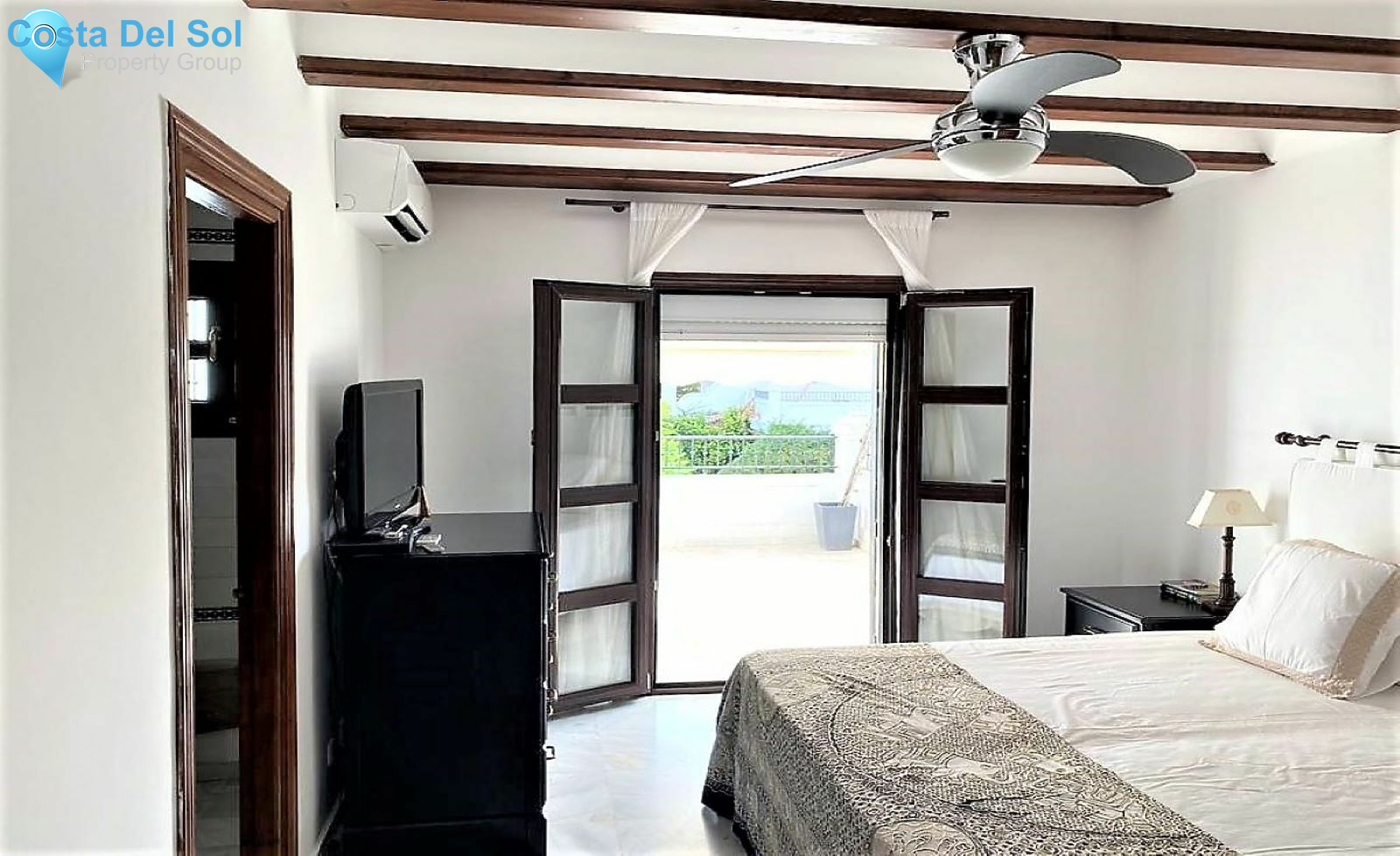 Townhouse in Marbella-1390195