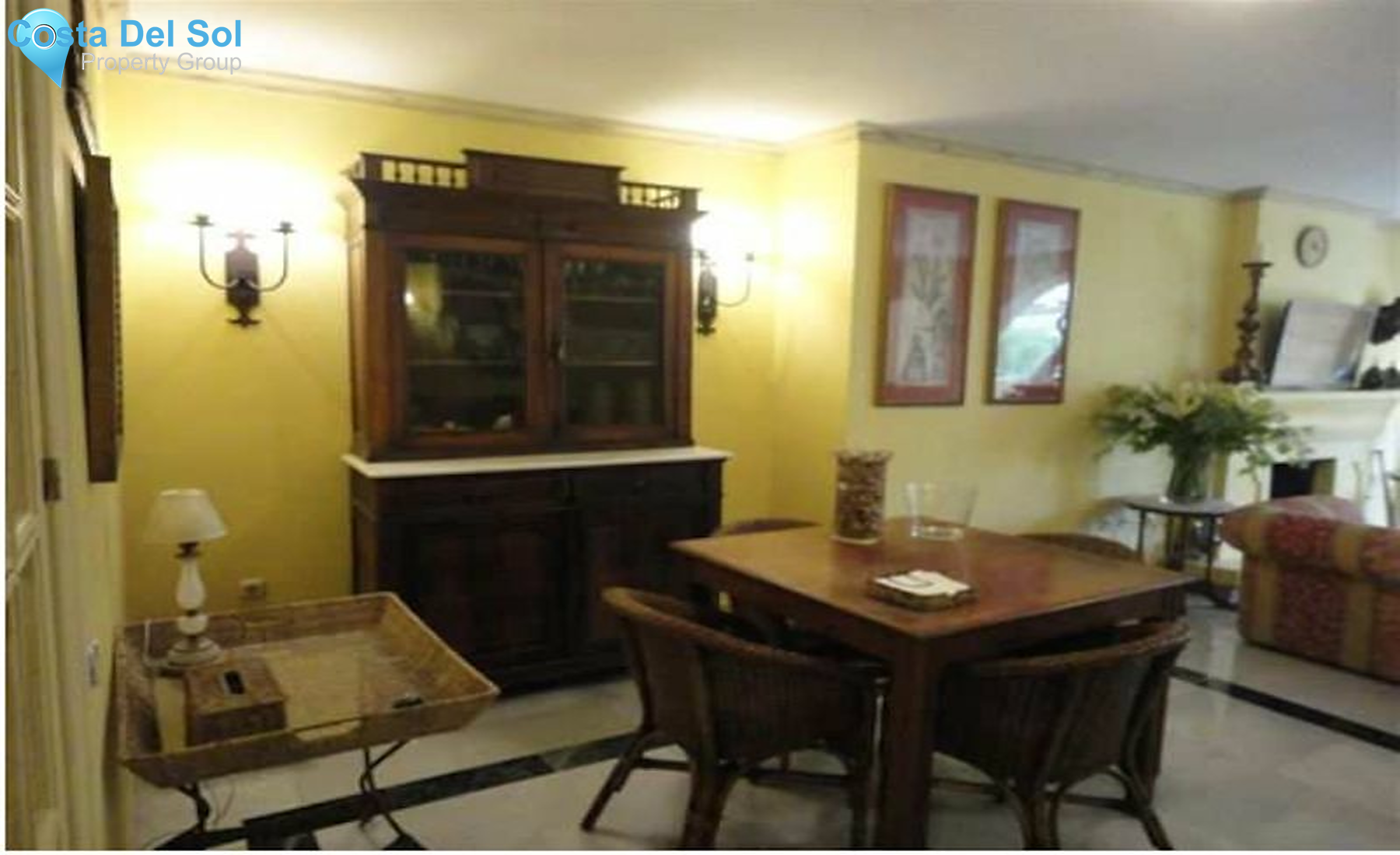 Townhouse in Marbella-1401086