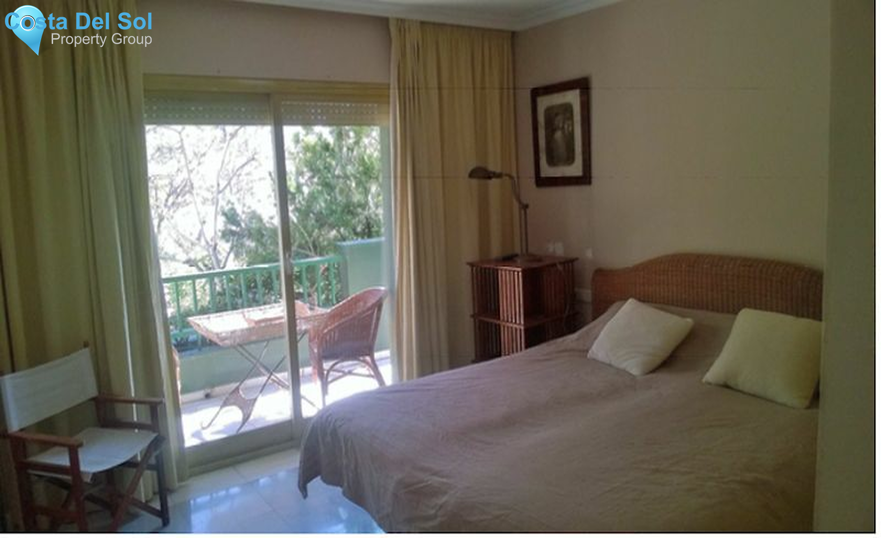 Townhouse in Marbella-1401091