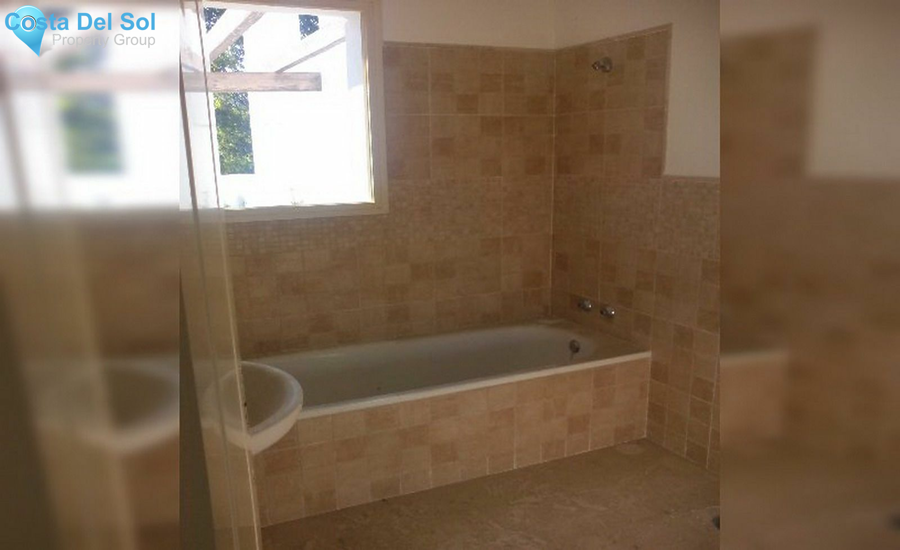 Townhouse in Marbella-1488377