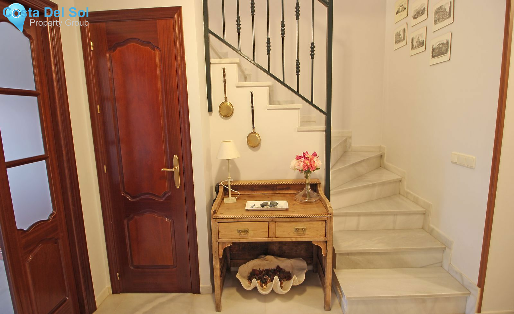Townhouse in Marbella-1515129