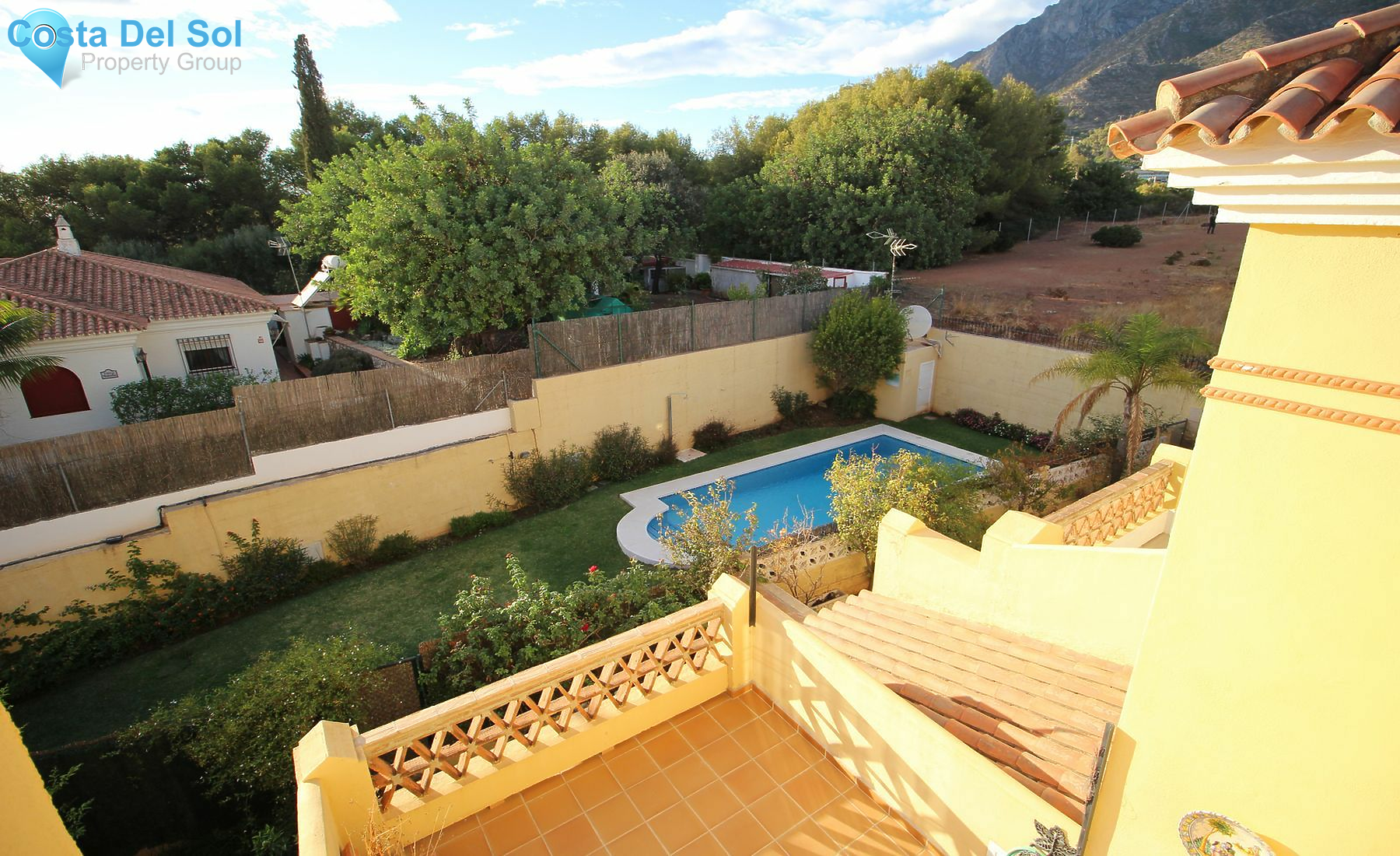 Townhouse in Marbella-1515132