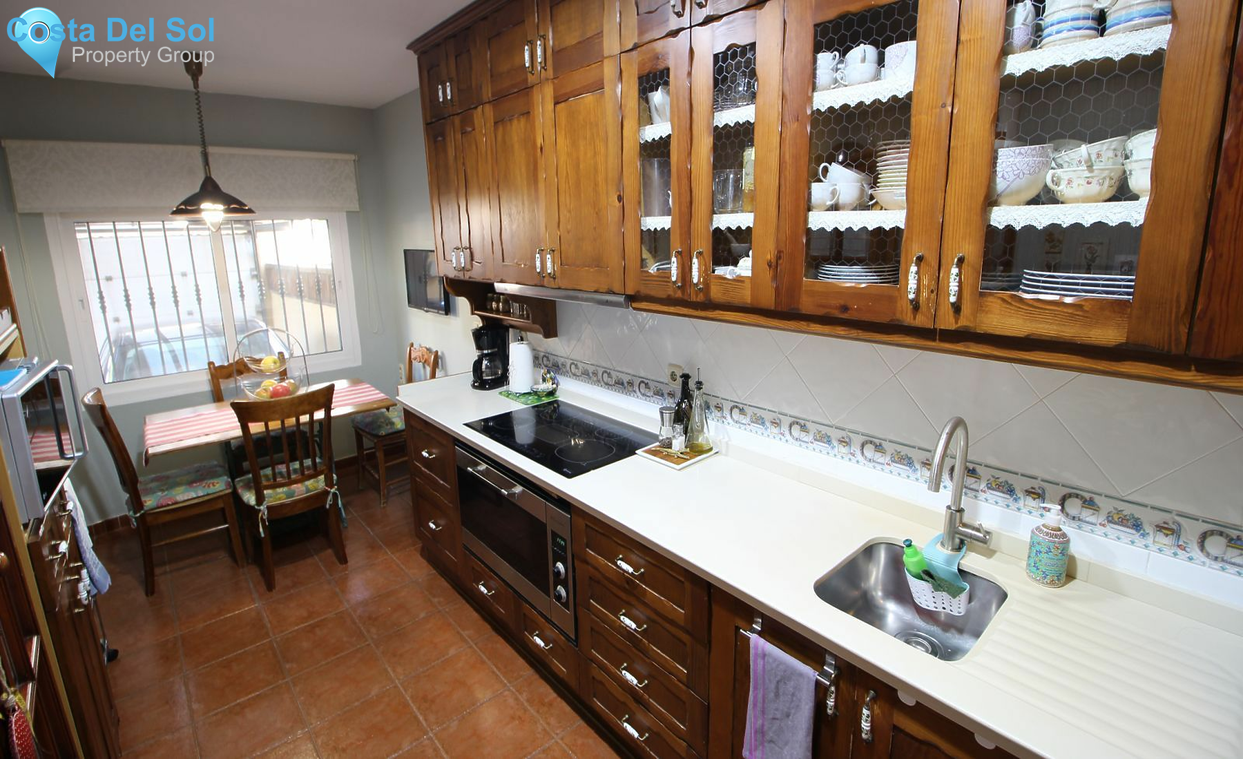 Townhouse in Marbella-1515126