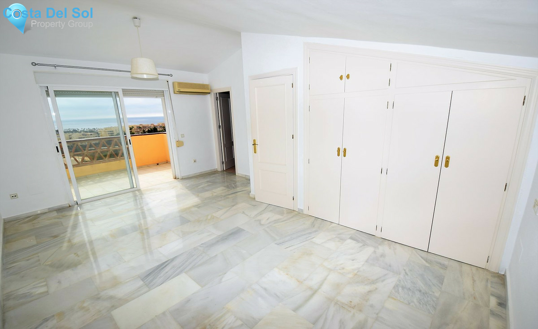 Townhouse in Mijas Costa-1461371