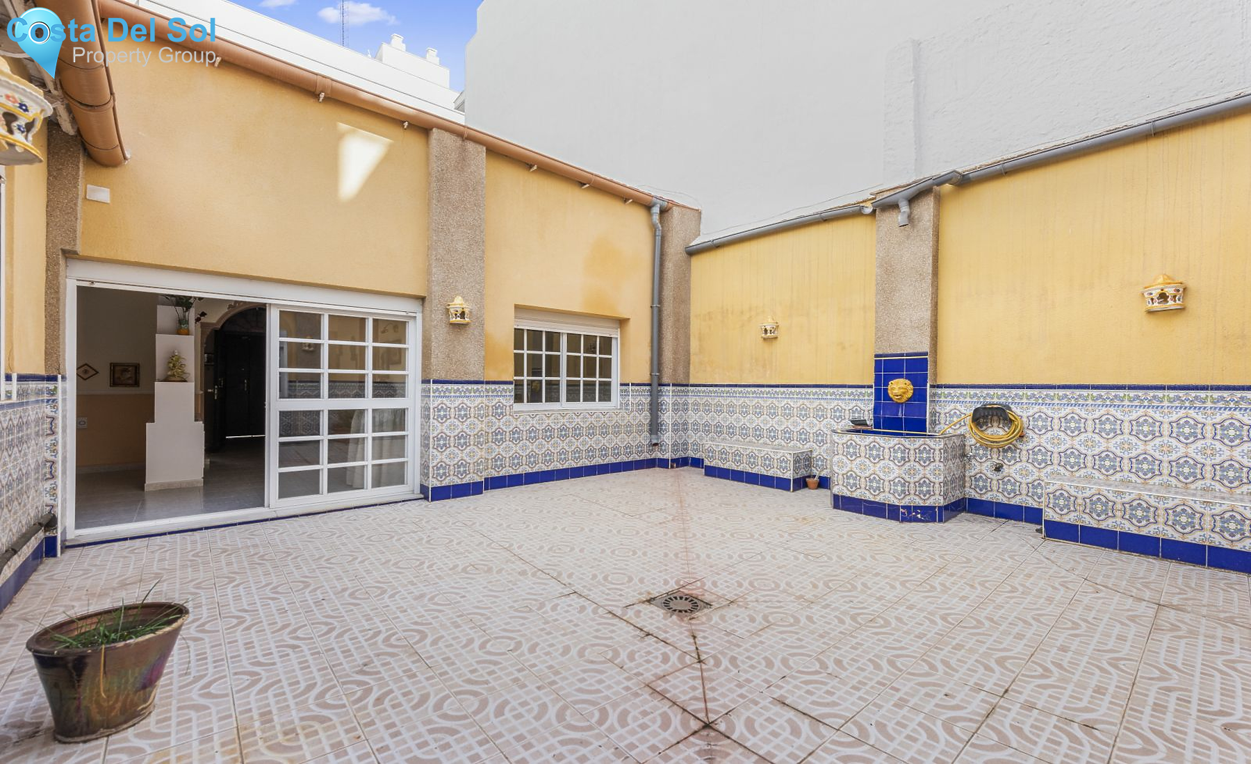 Townhouse in Málaga-1209510