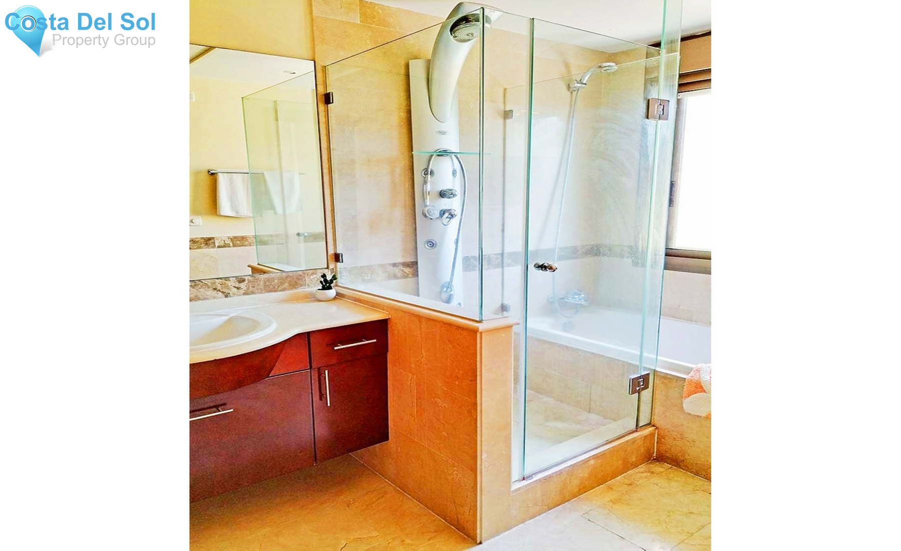 Townhouse in Nagüeles-1414395