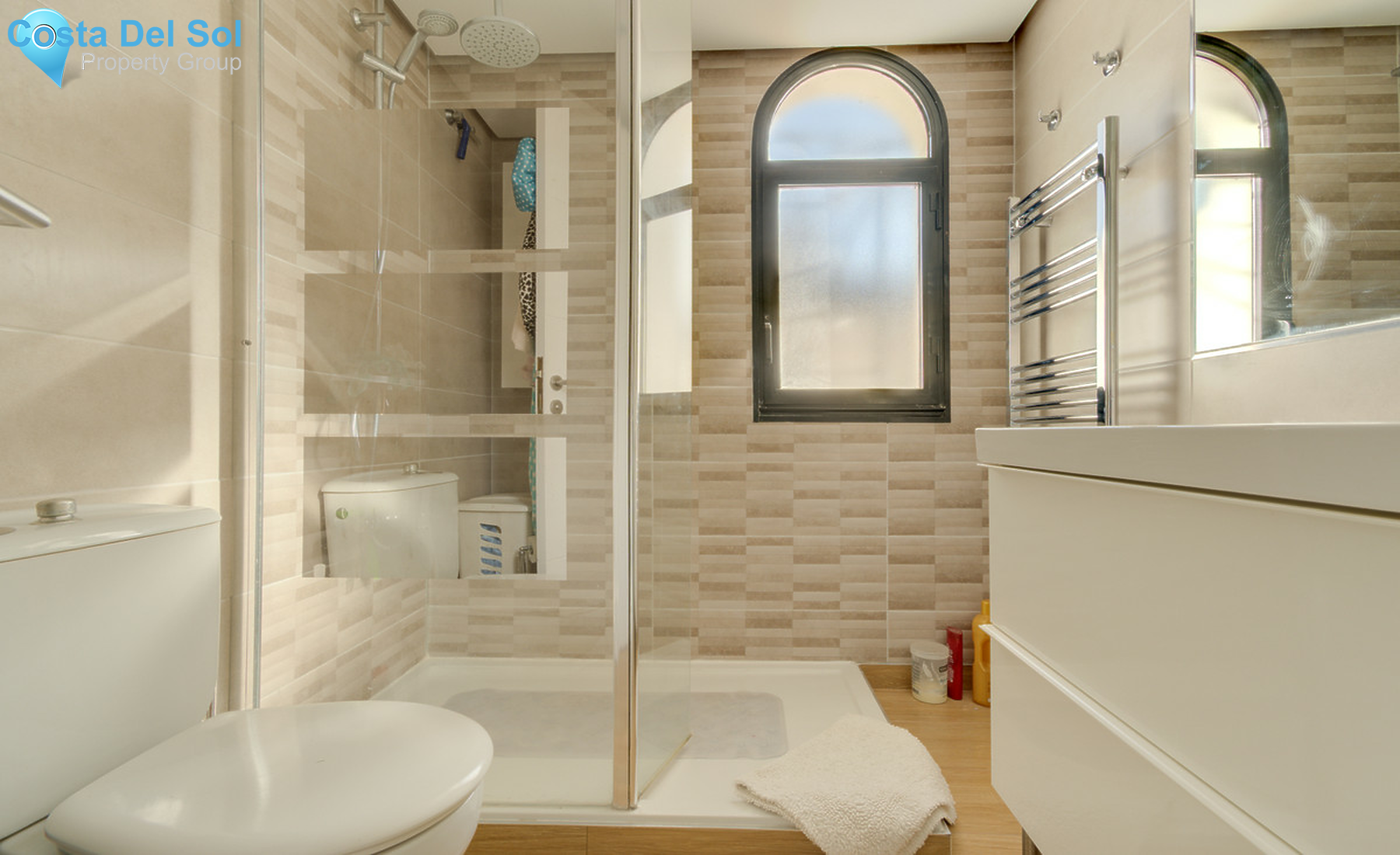 Townhouse in New Golden Mile-1283582