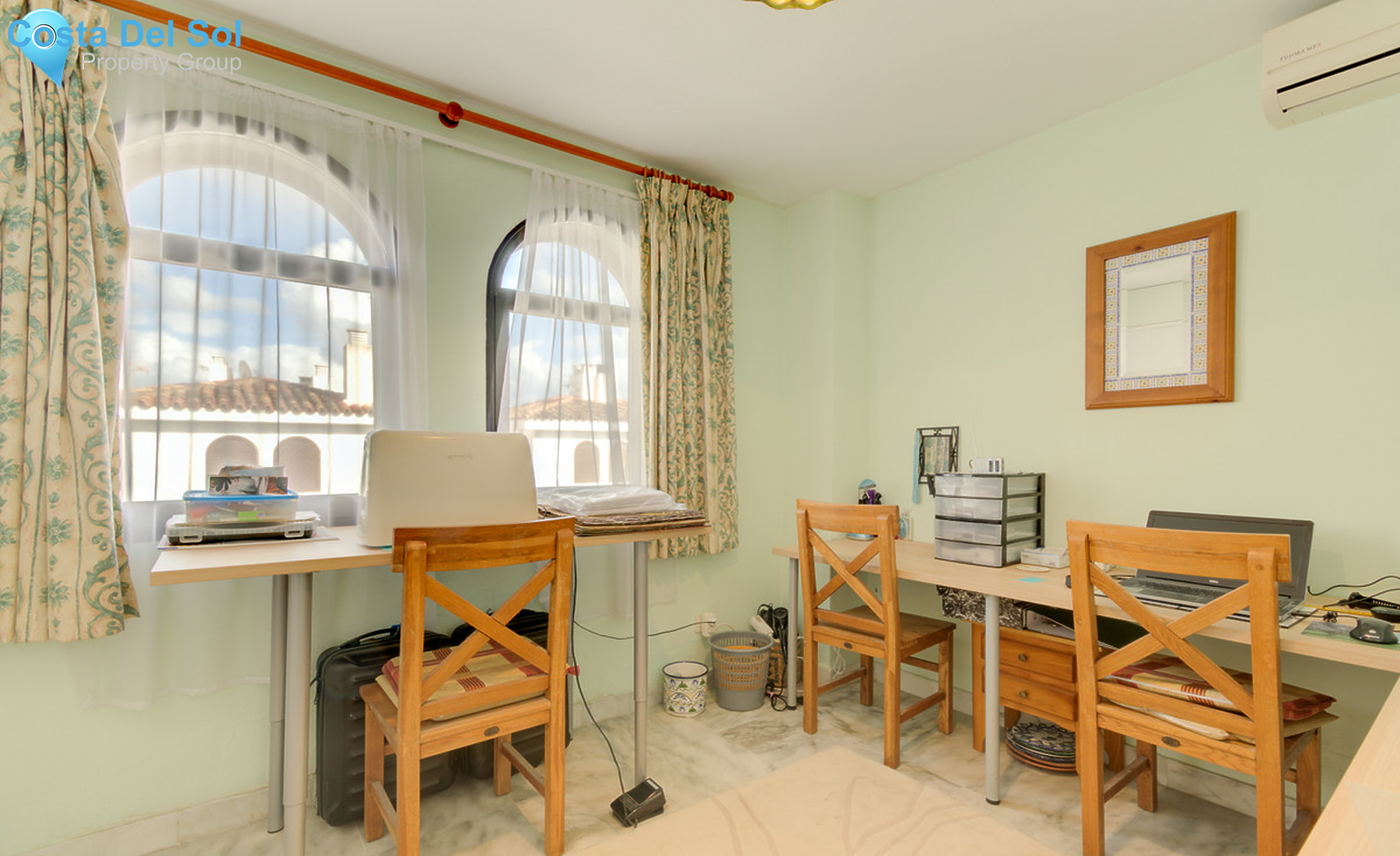 Townhouse in New Golden Mile-1283586