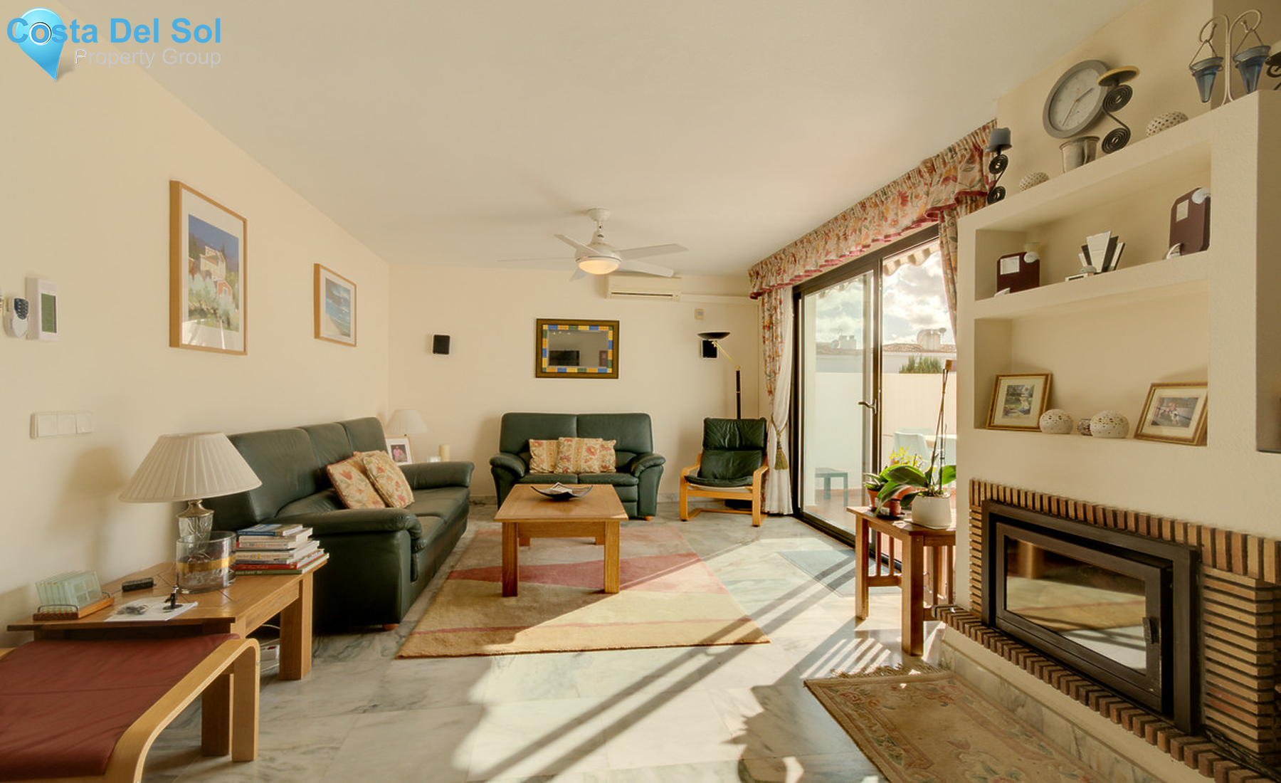 Townhouse in New Golden Mile-1283575