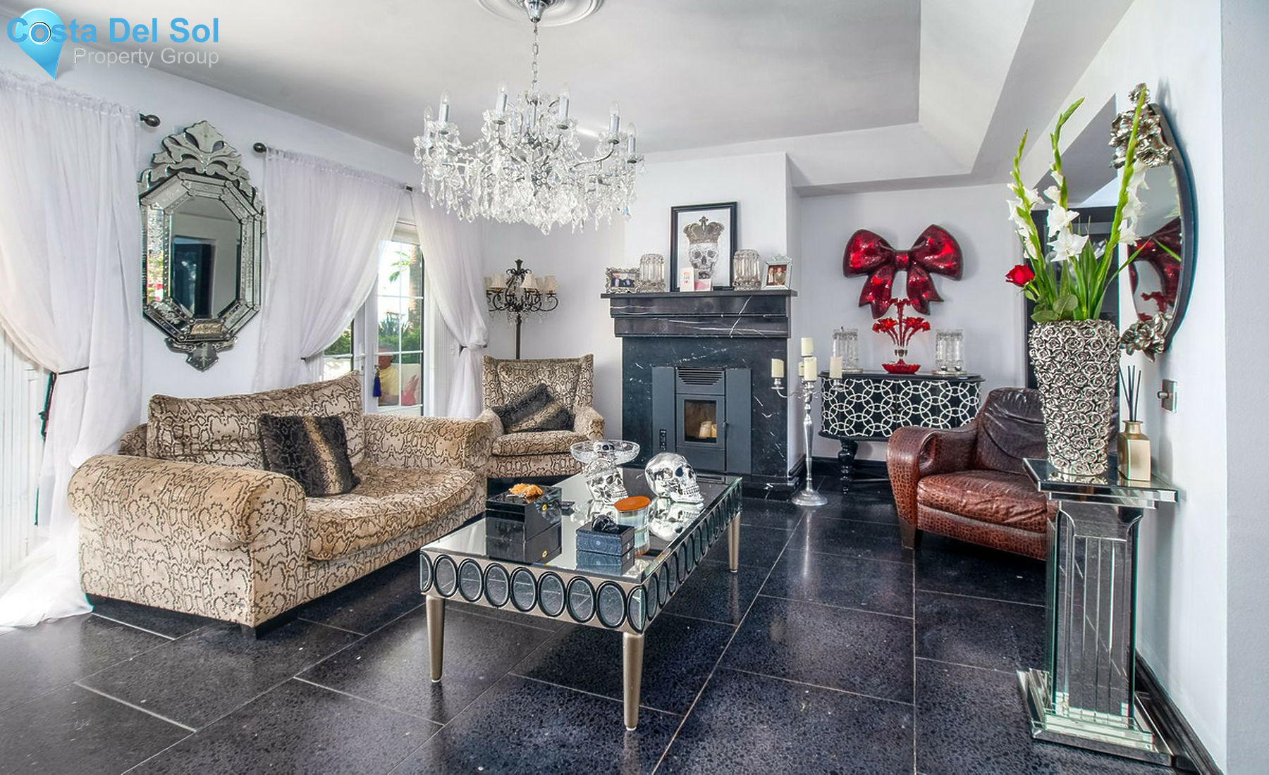 Townhouse in New Golden Mile-1407015