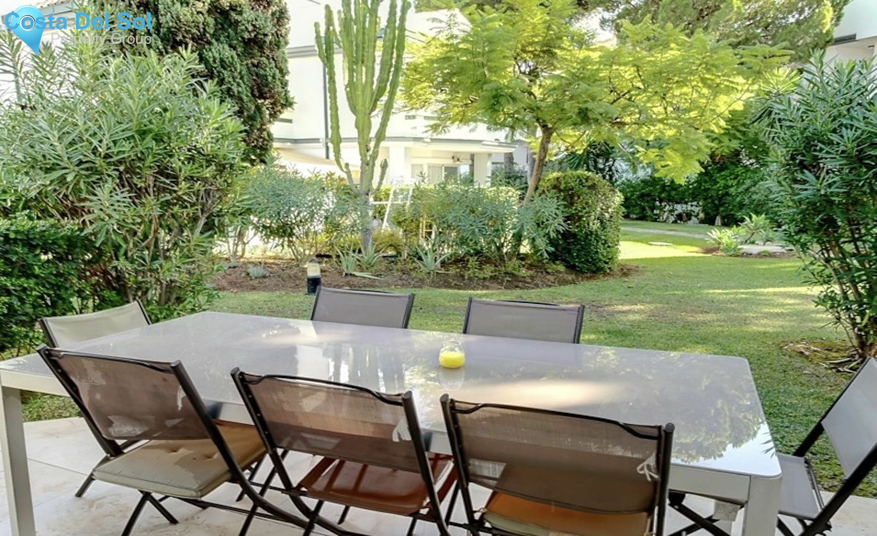 Townhouse in New Golden Mile-1482470