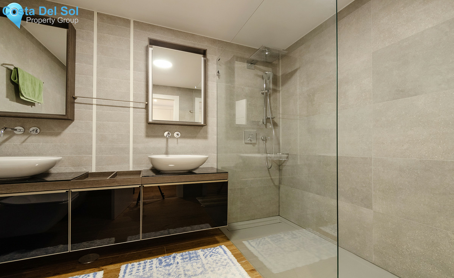 Townhouse in Nueva Andalucía-722676