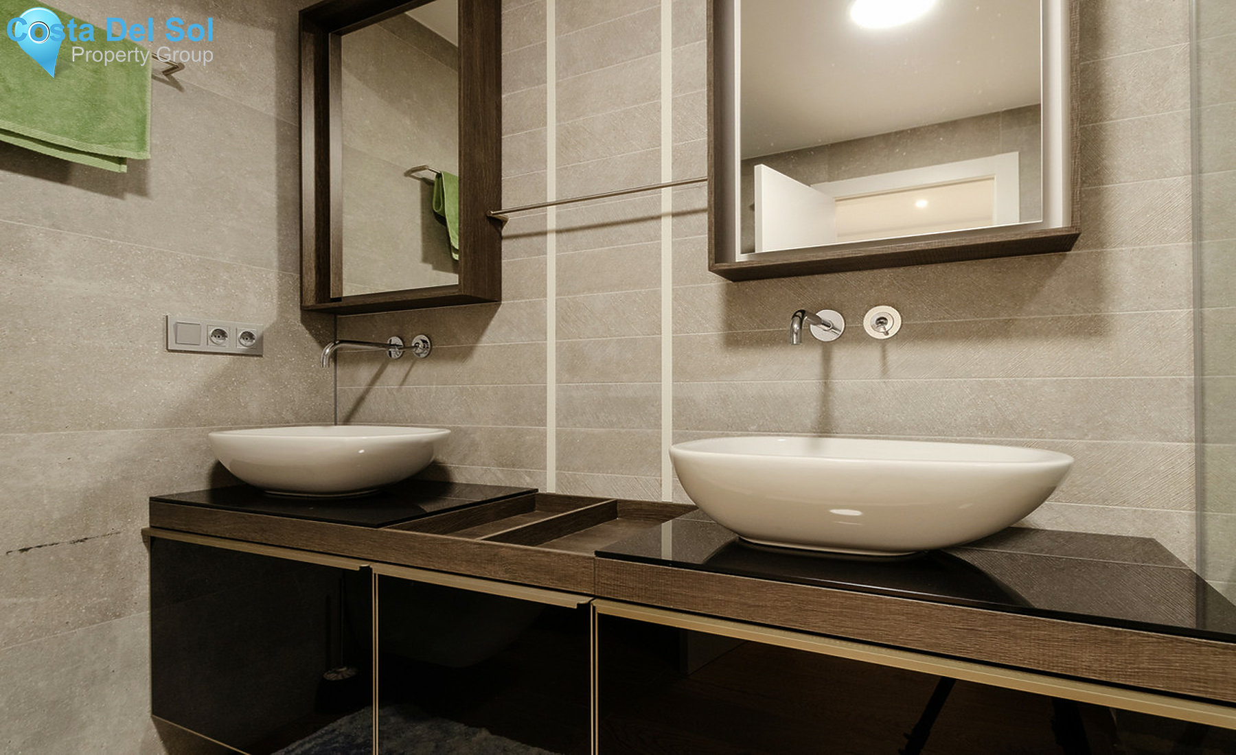 Townhouse in Nueva Andalucía-722677