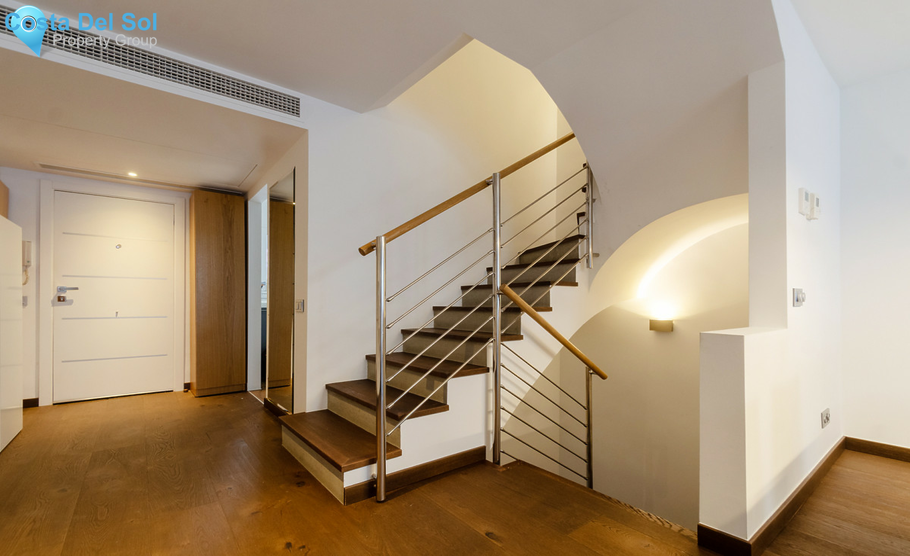 Townhouse in Nueva Andalucía-722669