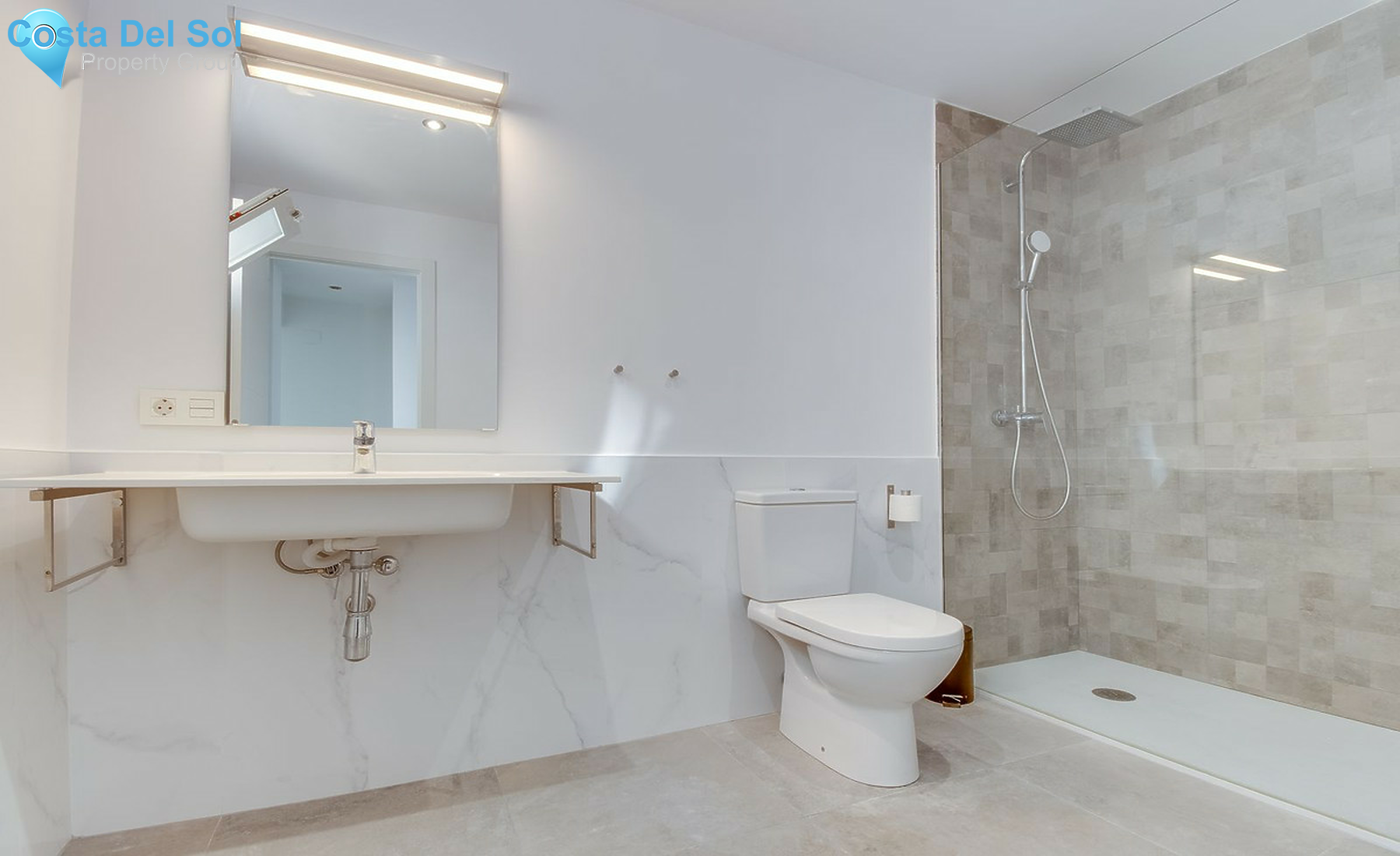 Townhouse in Nueva Andalucía-1241734