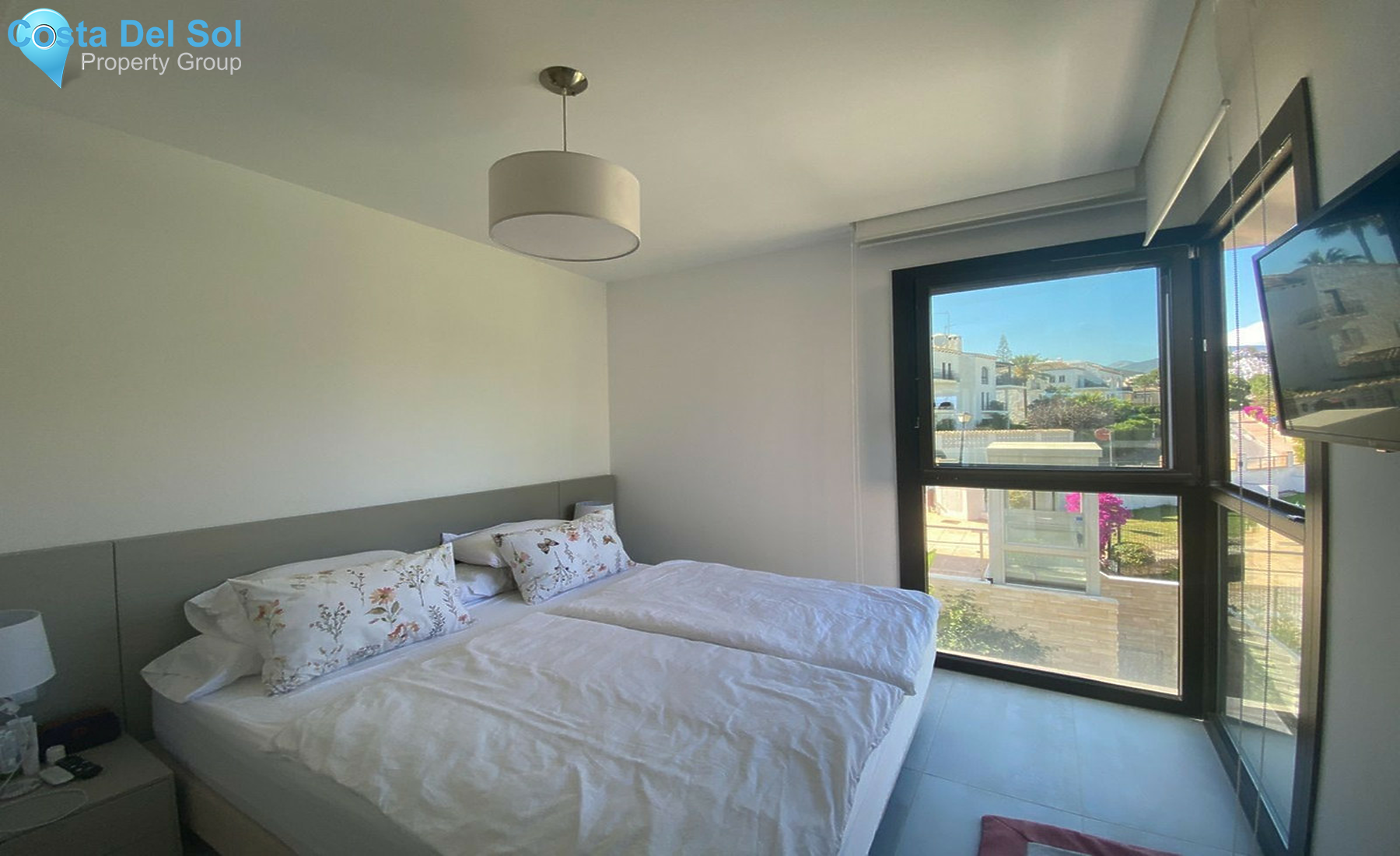 Townhouse in Nueva Andalucía-1267896