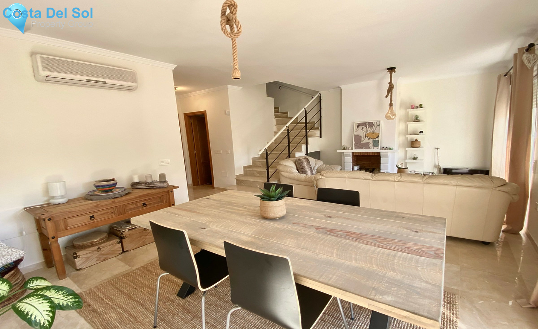 Townhouse in Nueva Andalucía-1306410