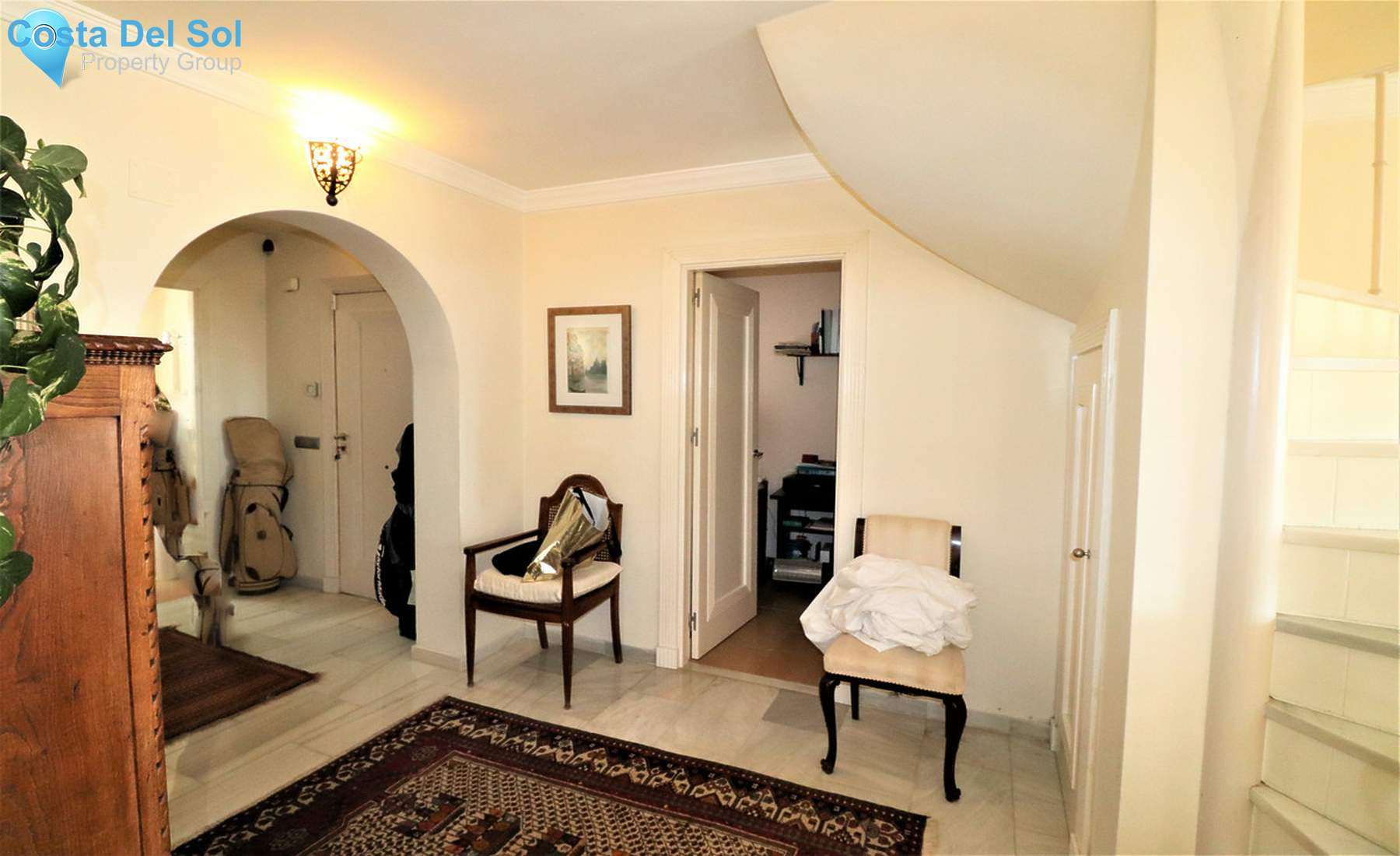 Townhouse in Nueva Andalucía-1309034