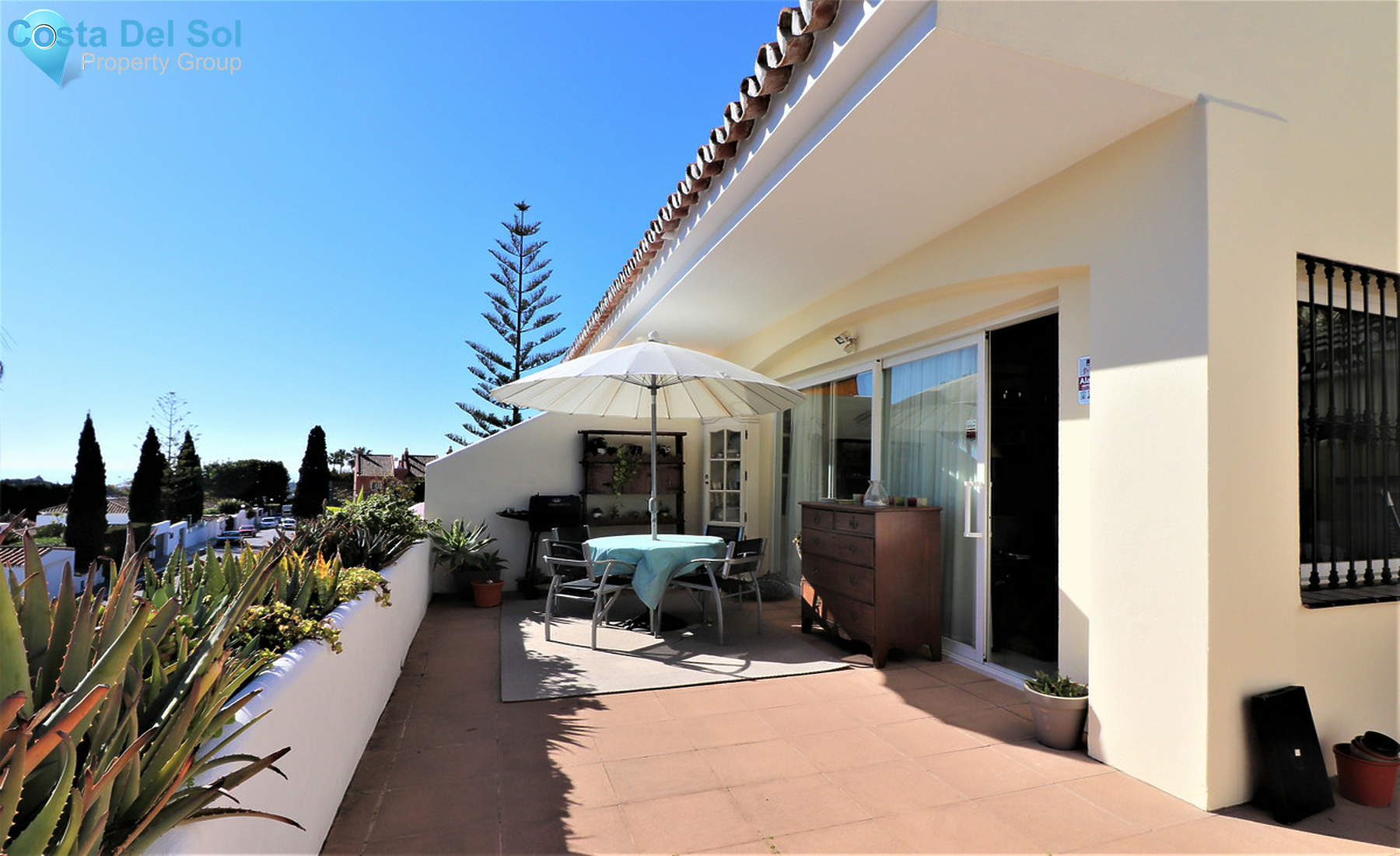 Townhouse in Nueva Andalucía-1309036