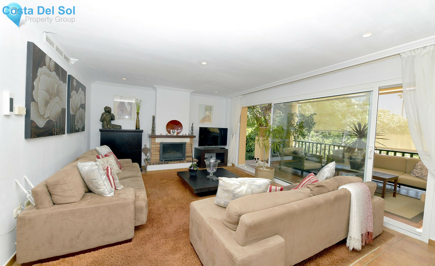 Townhouse in Nueva Andalucía-1361928