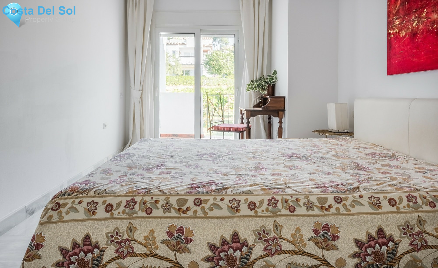 Townhouse in Nueva Andalucía-1370978