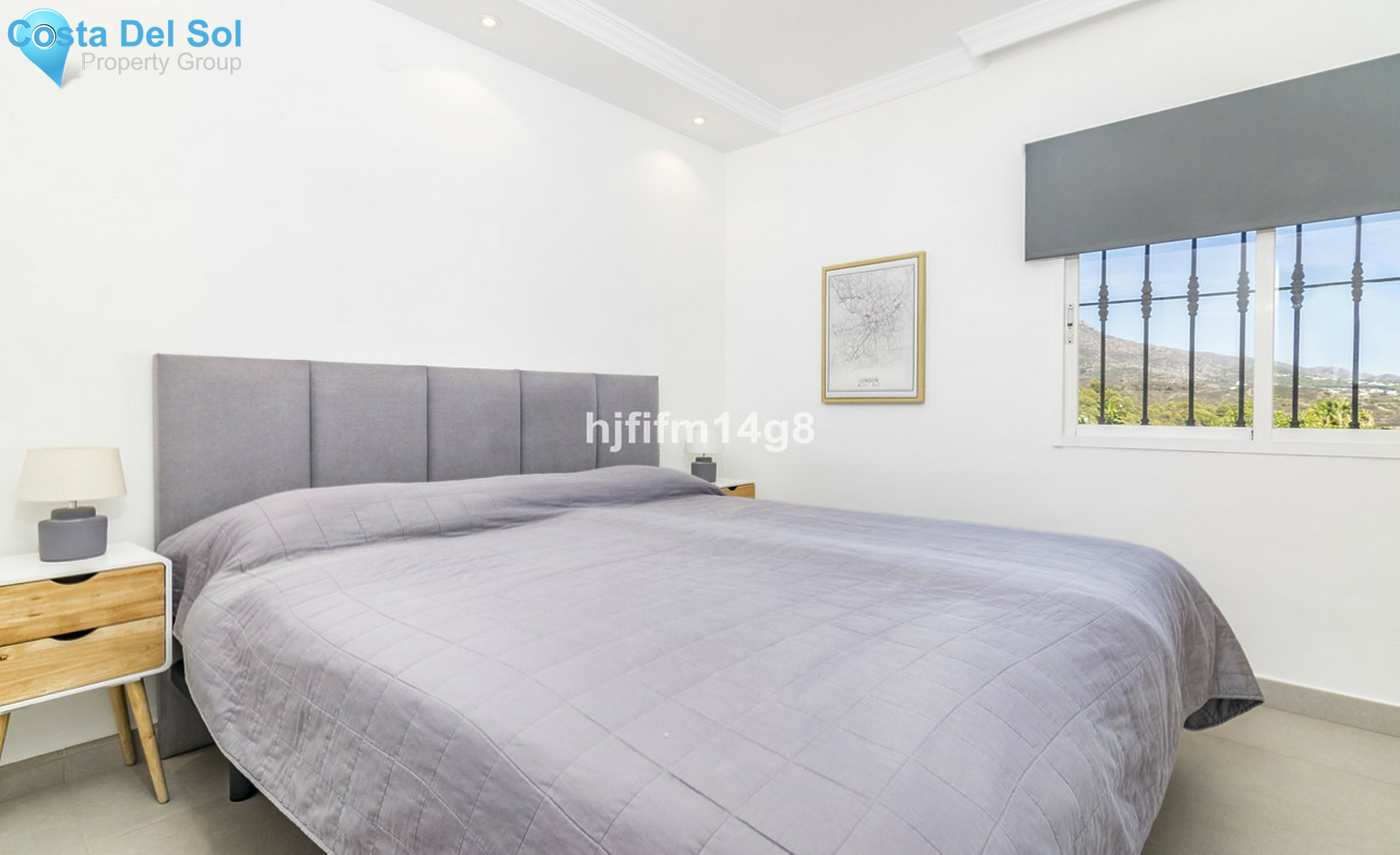Townhouse in Nueva Andalucía-1437046