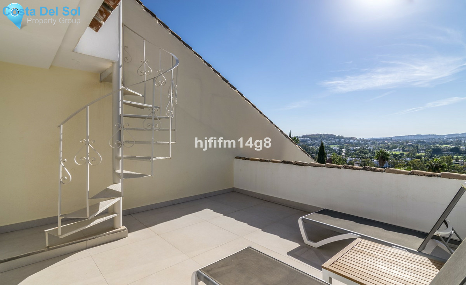 Townhouse in Nueva Andalucía-1437038