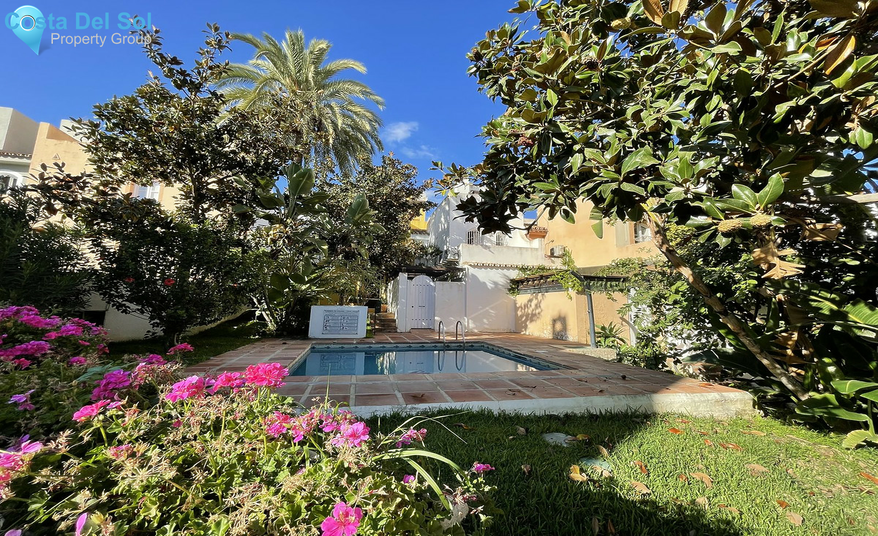 Townhouse in Nueva Andalucía