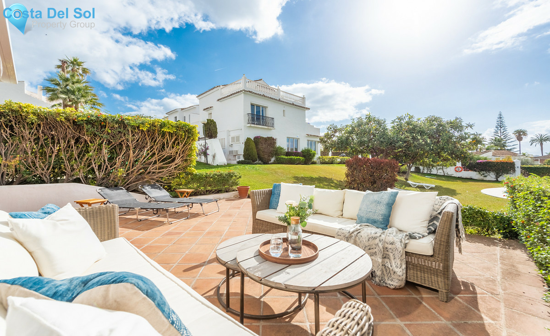 Townhouse in Nueva Andalucía-1455009