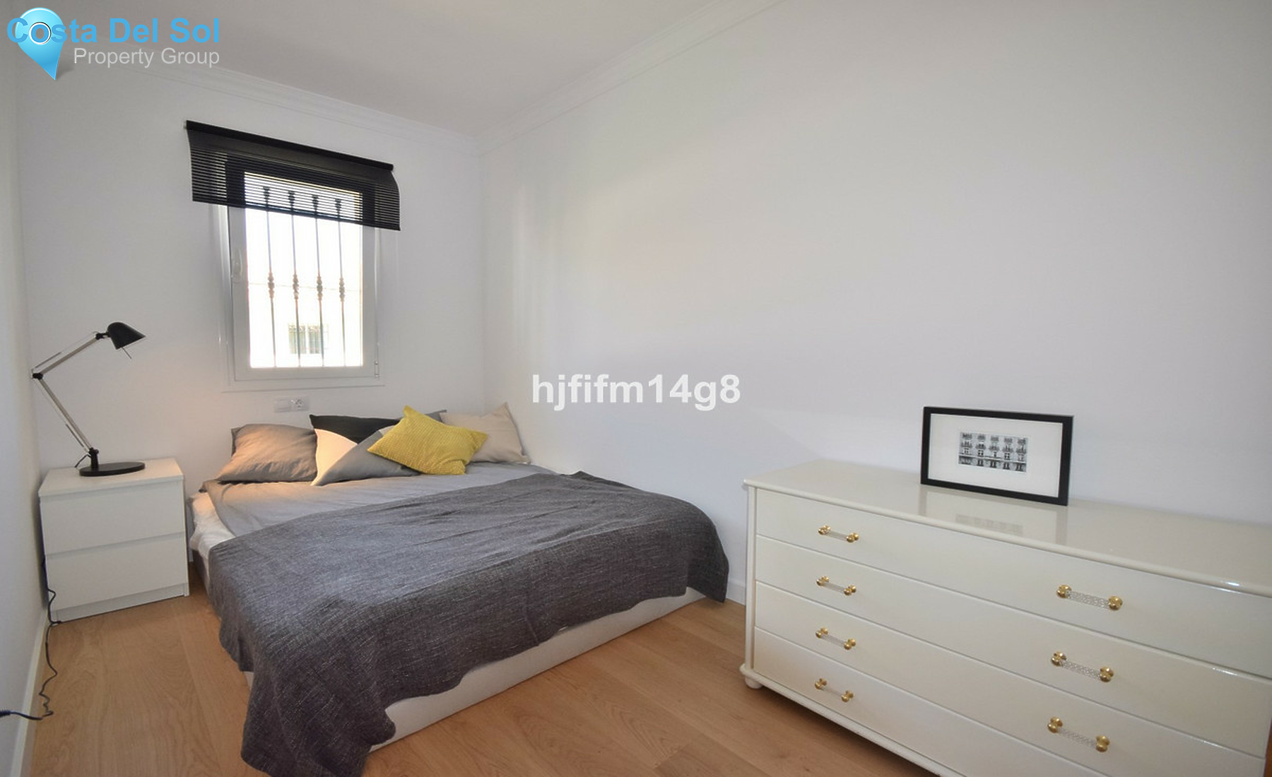 Townhouse in Nueva Andalucía-1459722