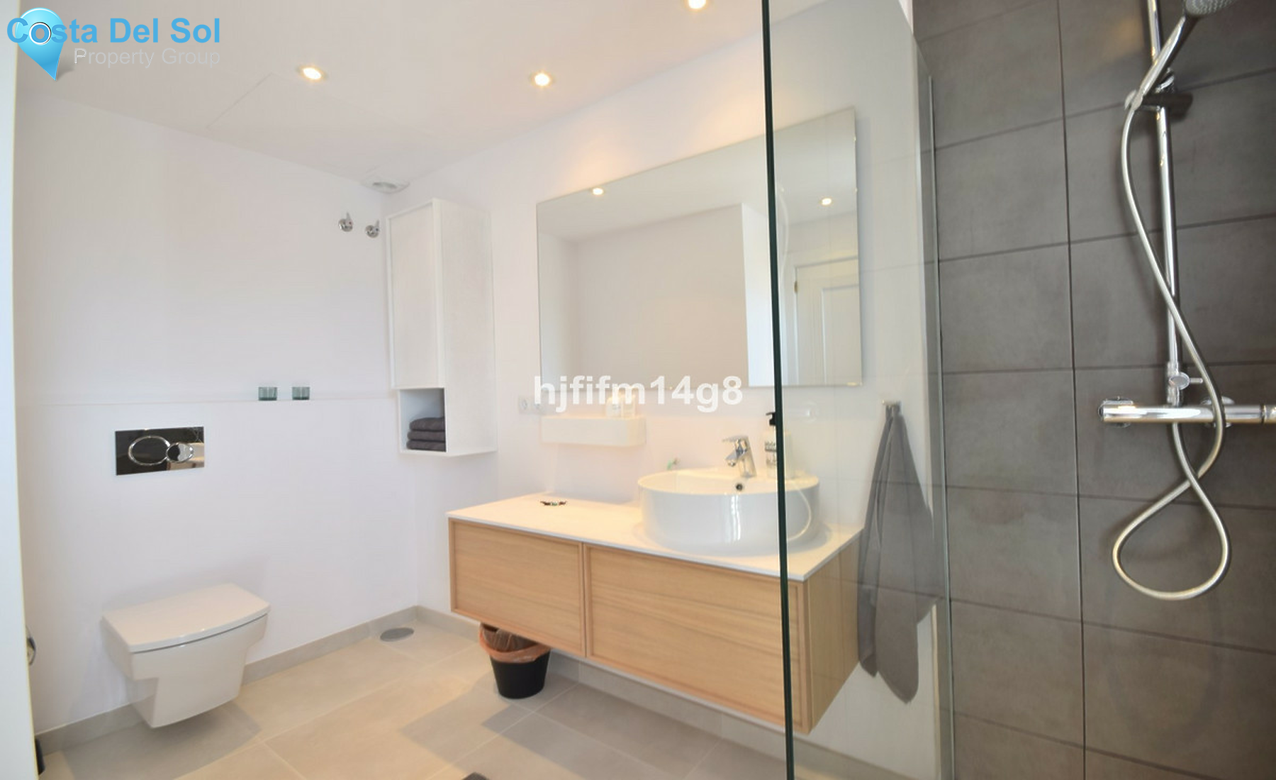 Townhouse in Nueva Andalucía-1459724