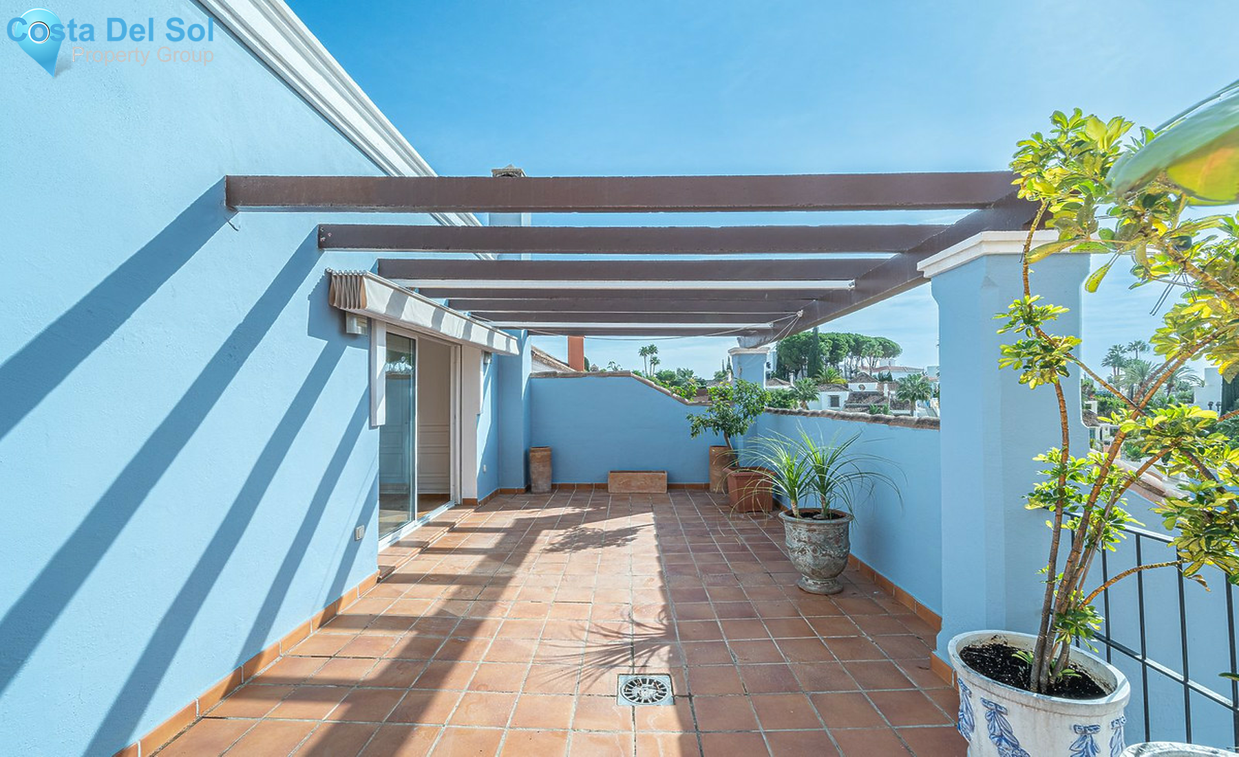 Townhouse in Nueva Andalucía-1479151