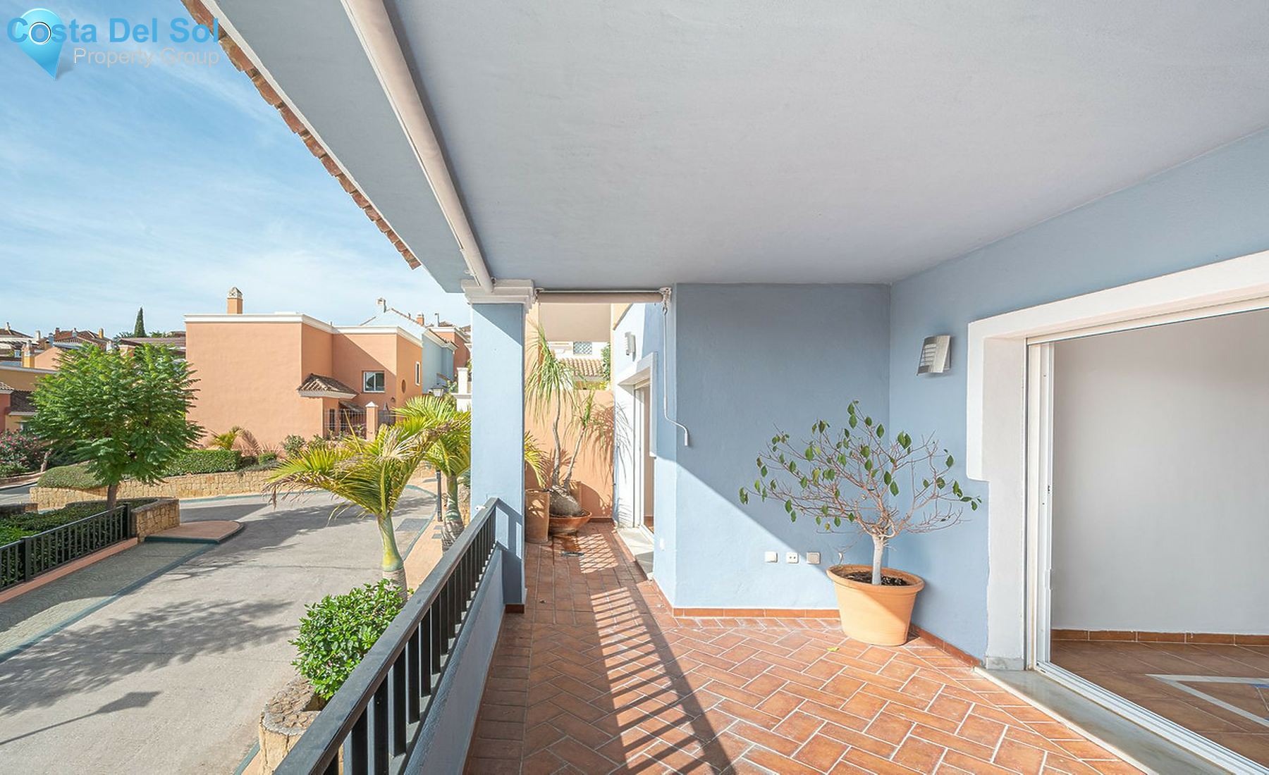 Townhouse in Nueva Andalucía-1479139