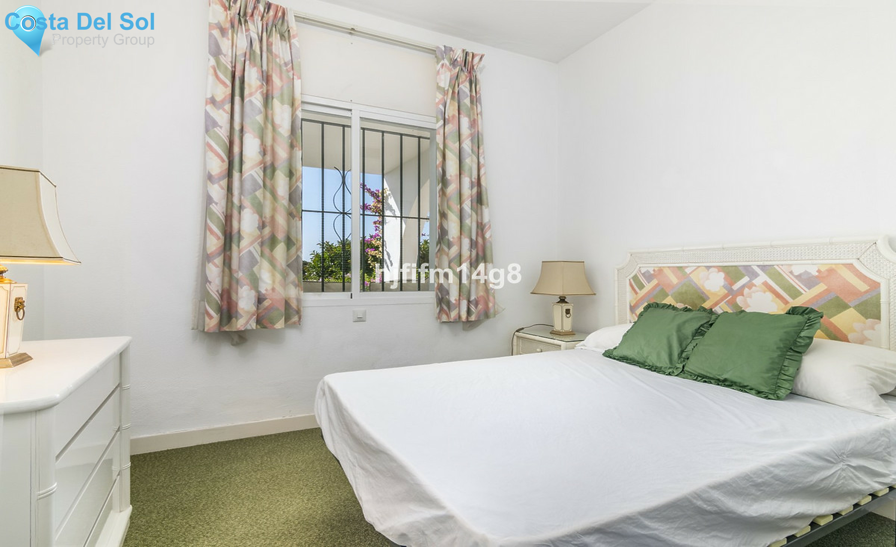 Townhouse in Nueva Andalucía-1510173