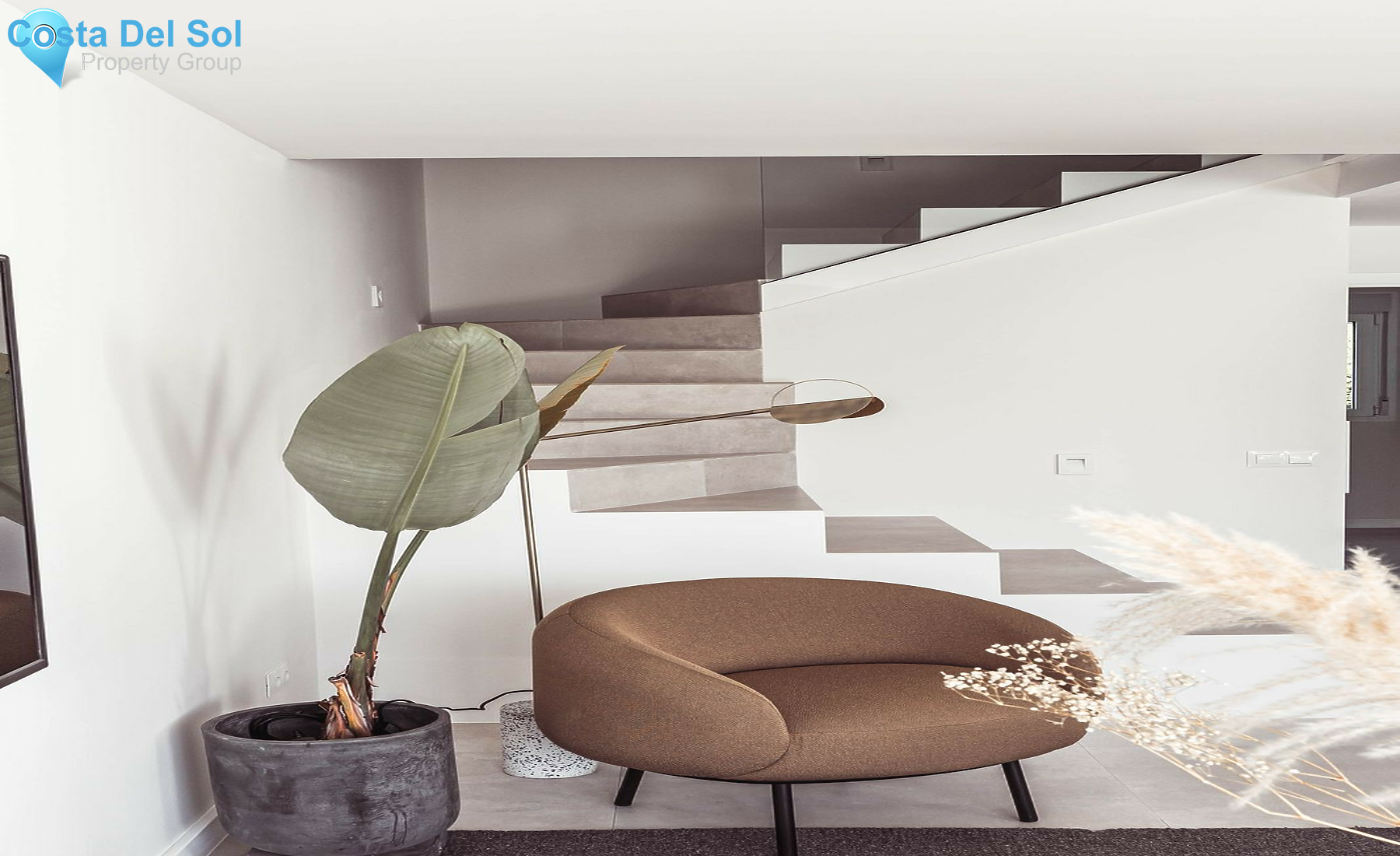 Townhouse in Nueva Andalucía-1511989